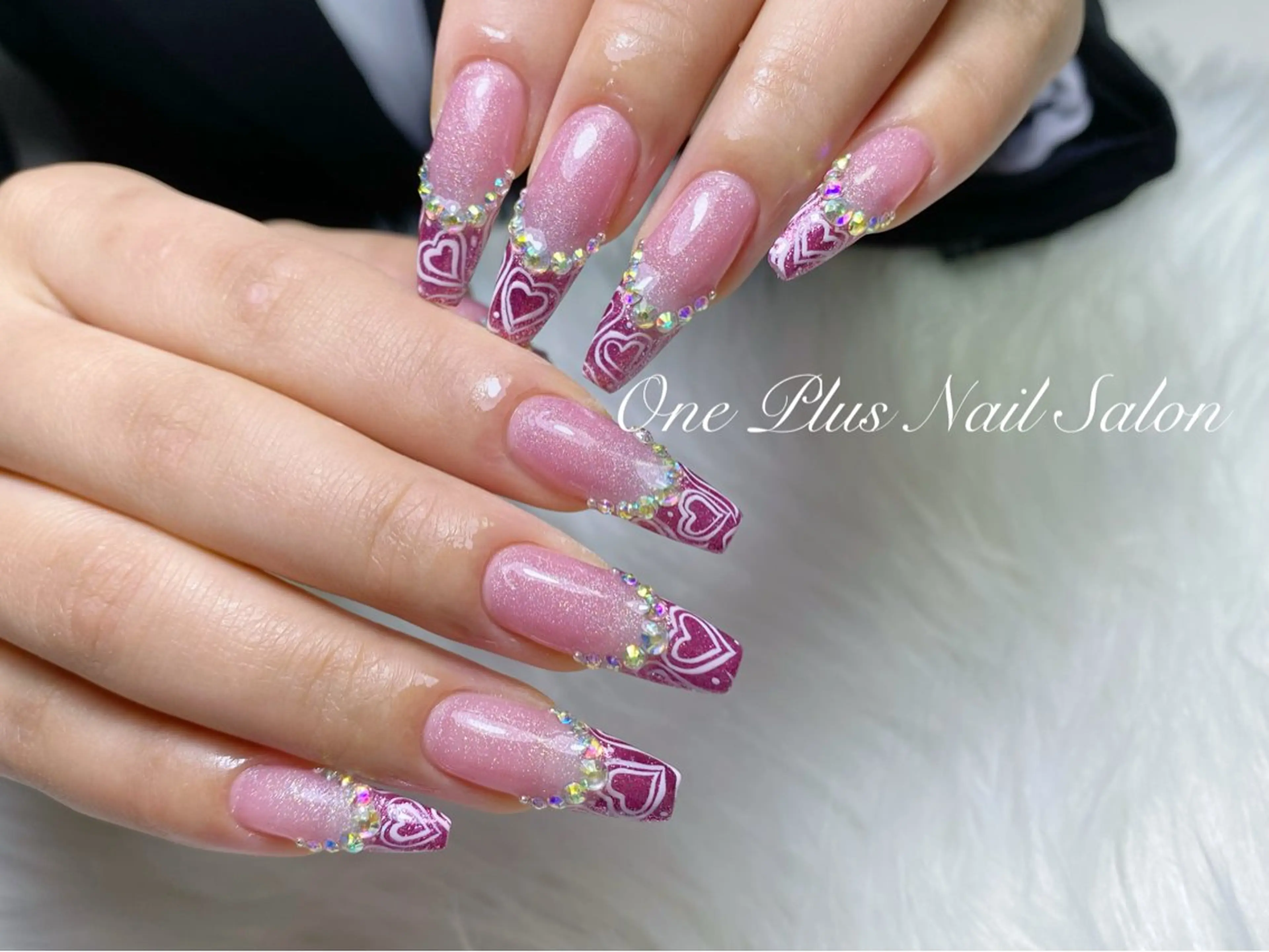 ネイル One Plus Nail Salonのネイルデザイン