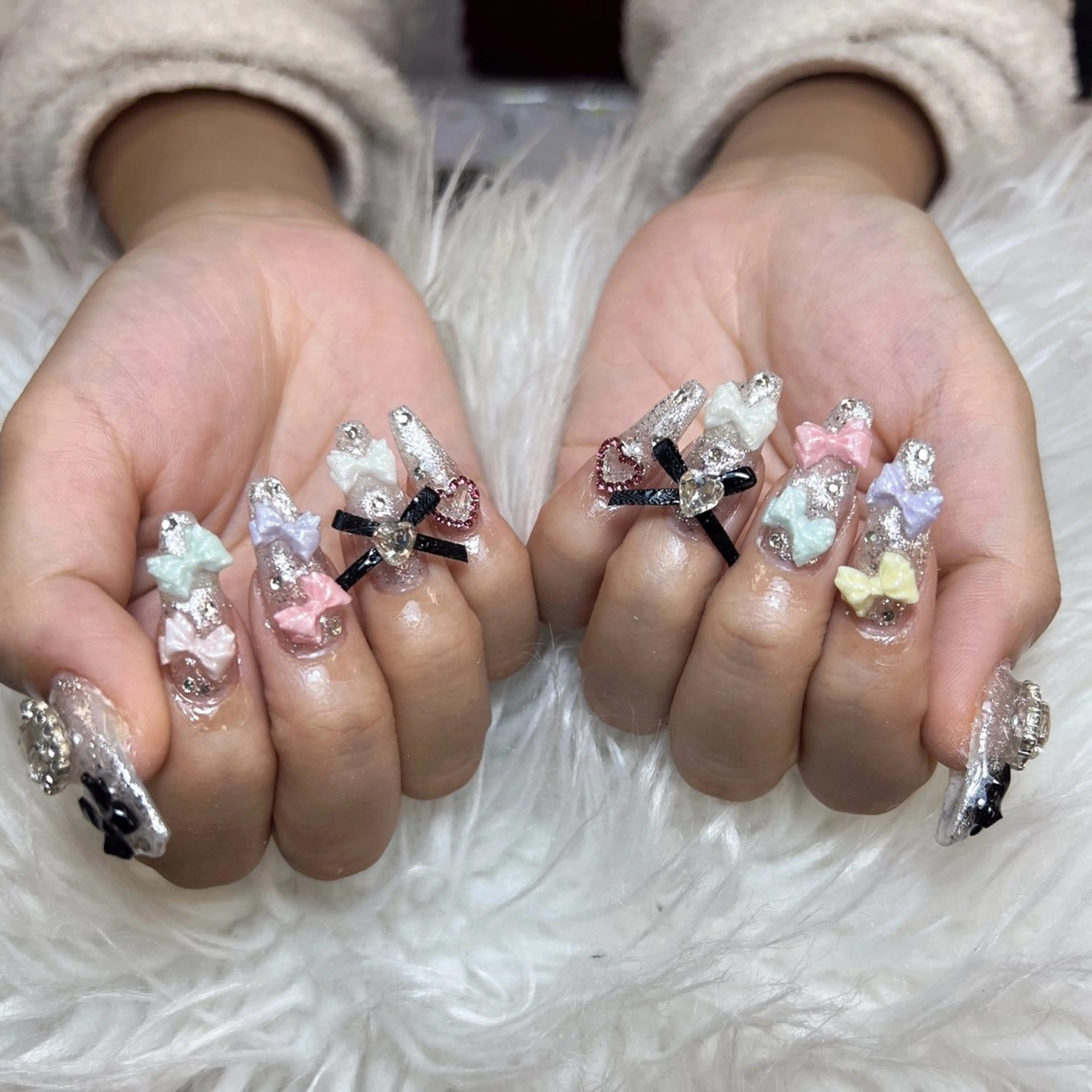 ネイル ハンドネイル ANH NAIL ゴテゴテ専門店💎のネイルデザイン