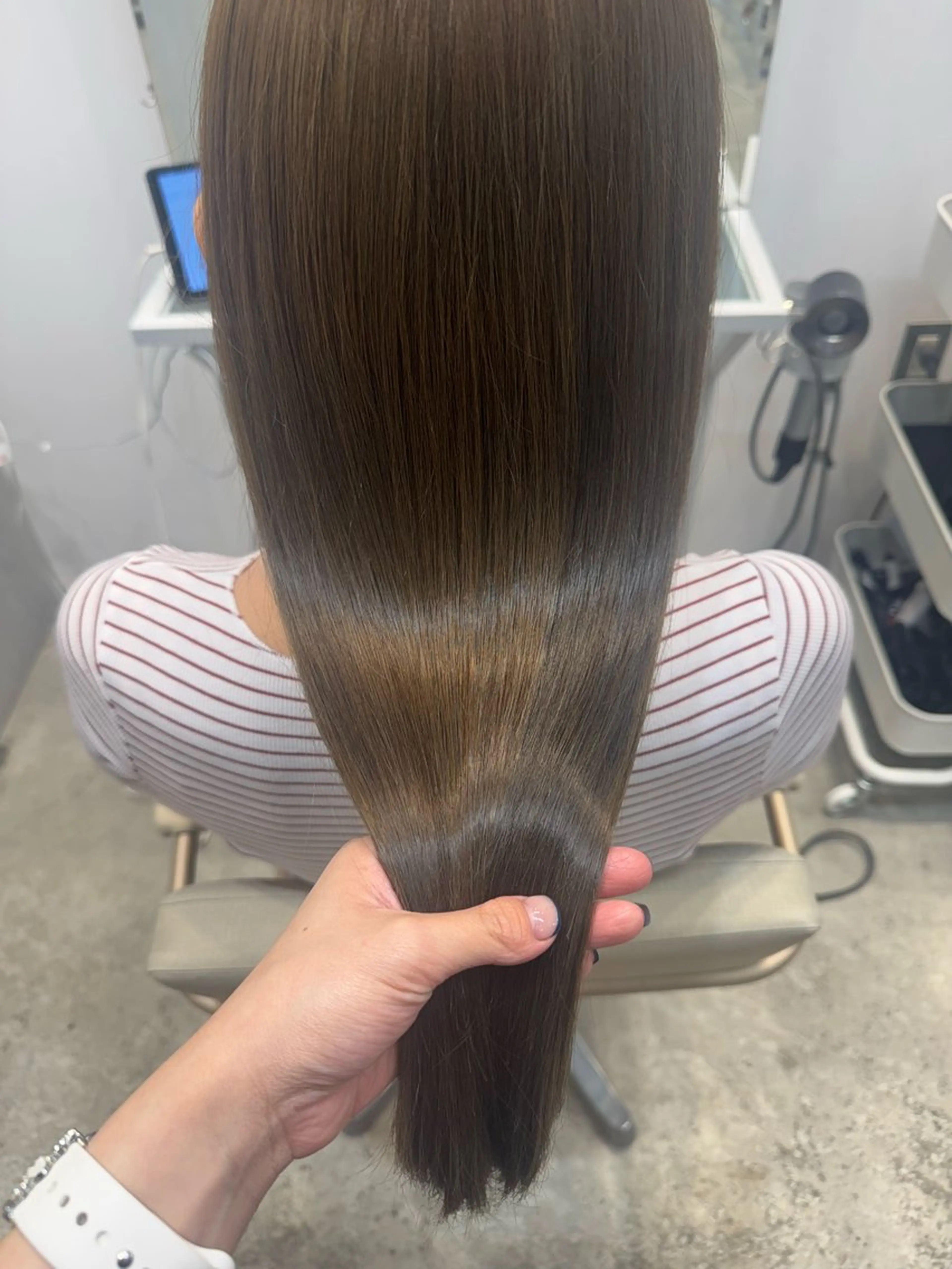 ロング トリートメント トリートメント Ence 銀座所属・透明感カラー／ 縮毛矯正／まりなのヘアスタイル