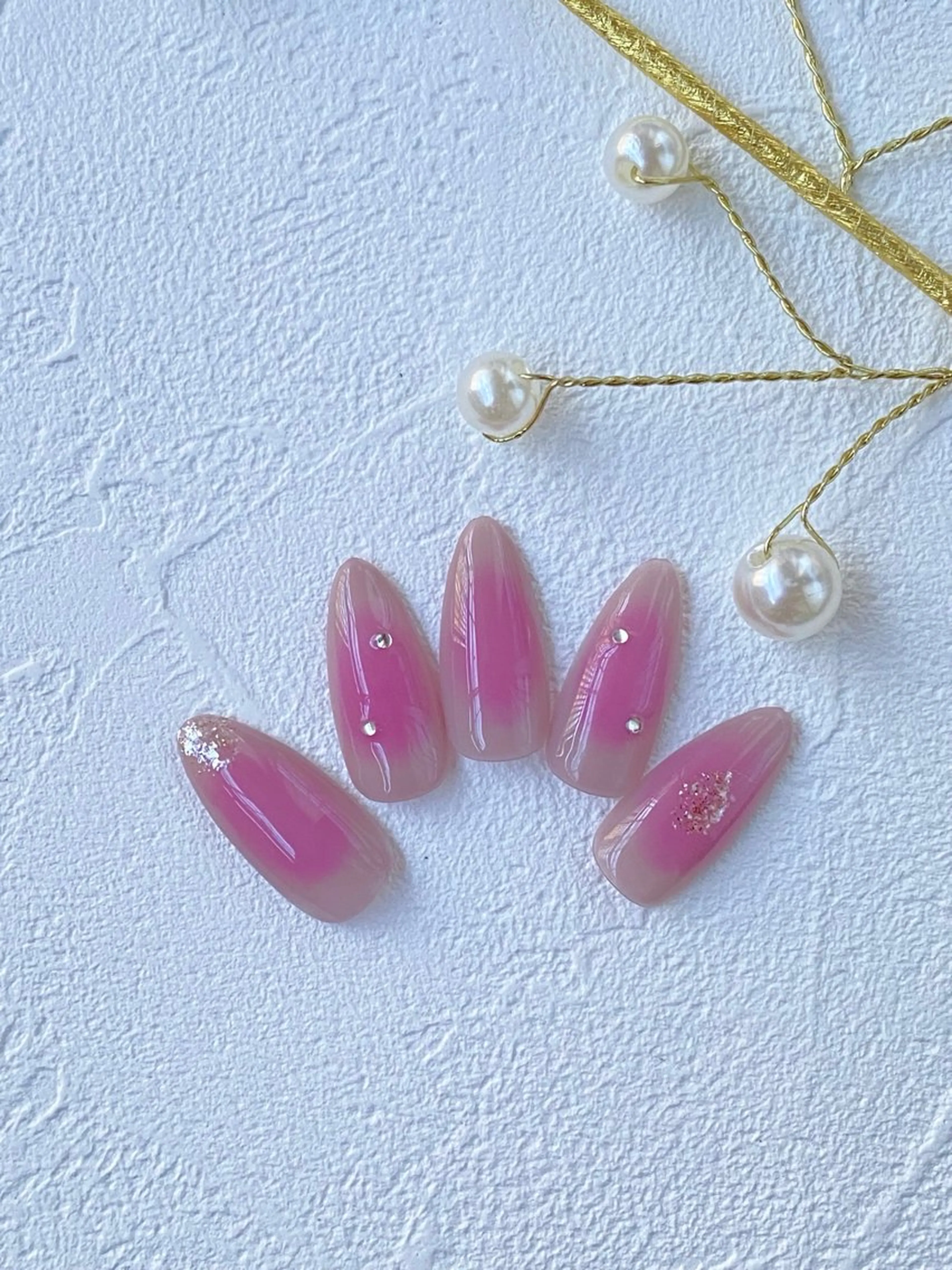 ネイル チークネイル オフィスネイル ワンホンネイル iro+ nailのネイルデザイン