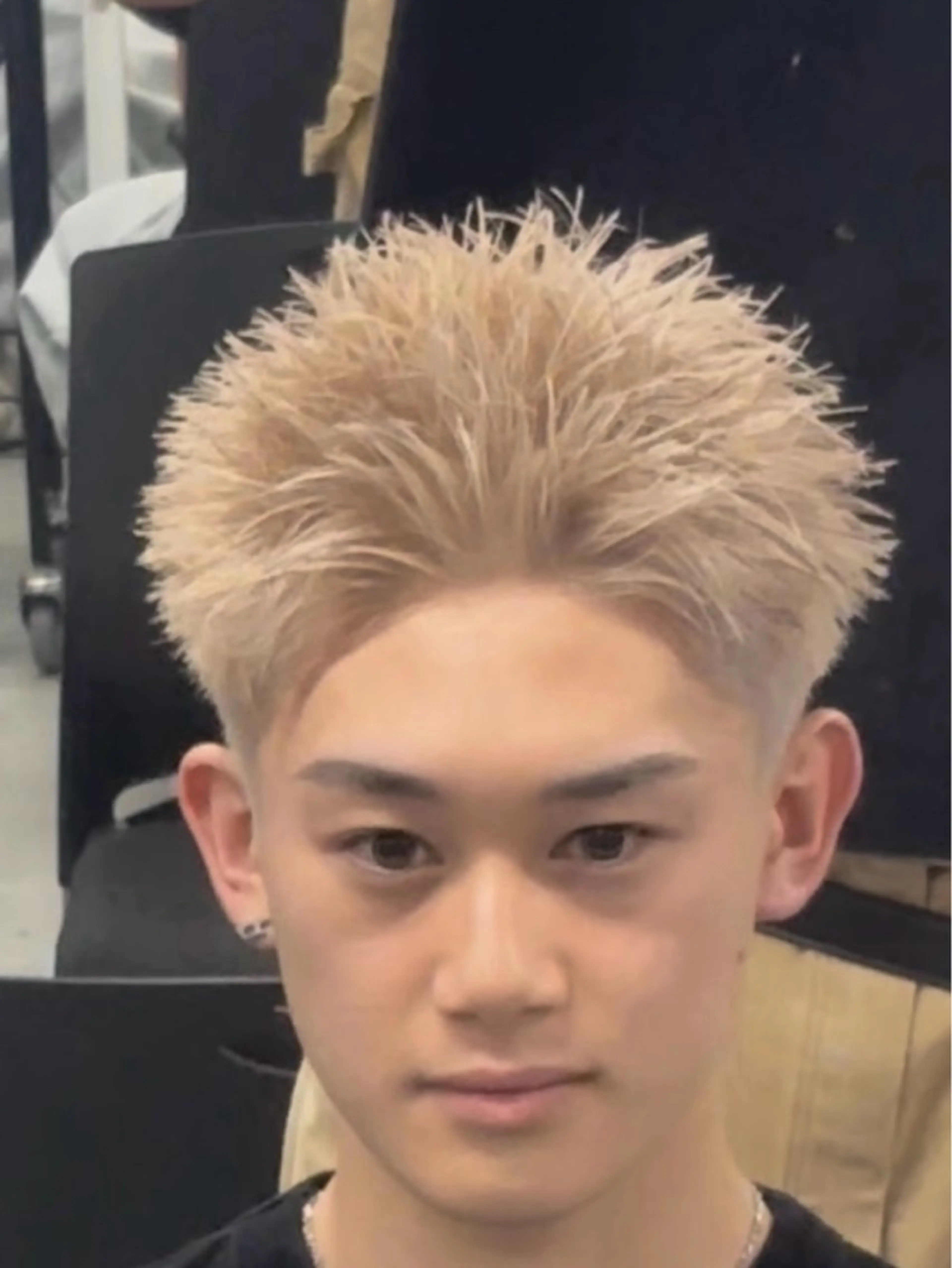 ショート カラー メンズ カット ヘアカラー メンズ特化⚡️パーマ テッタのヘアスタイル
