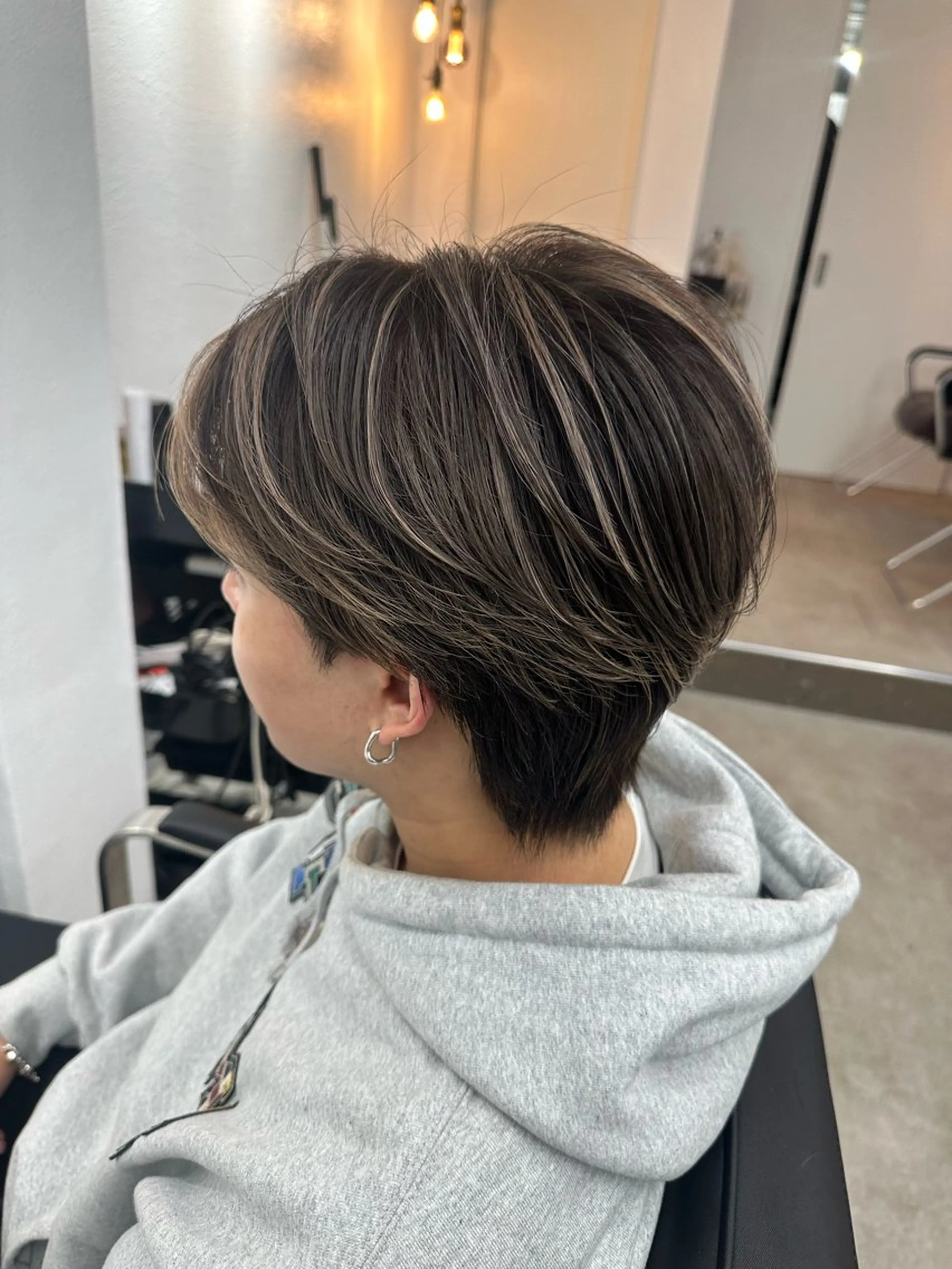 ショート ショートボブ ボブ ハイライト 髪質改善 レイヤーカット トリートメント JILBLAN京都 ショート/ハイライトのヘアスタイル