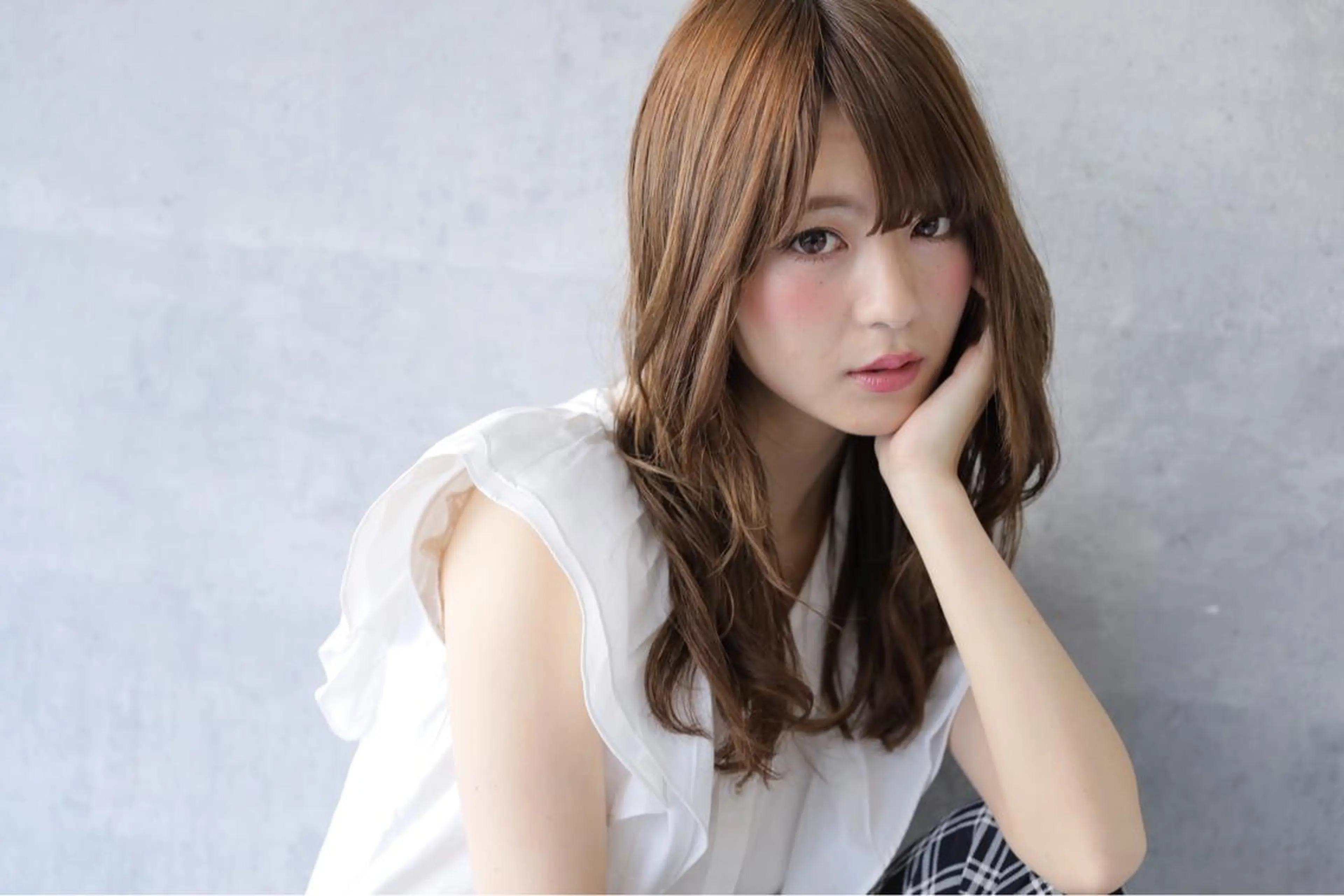 ロング ロング 🎗️comoda 神戸三宮 髪質改善のヘアスタイル