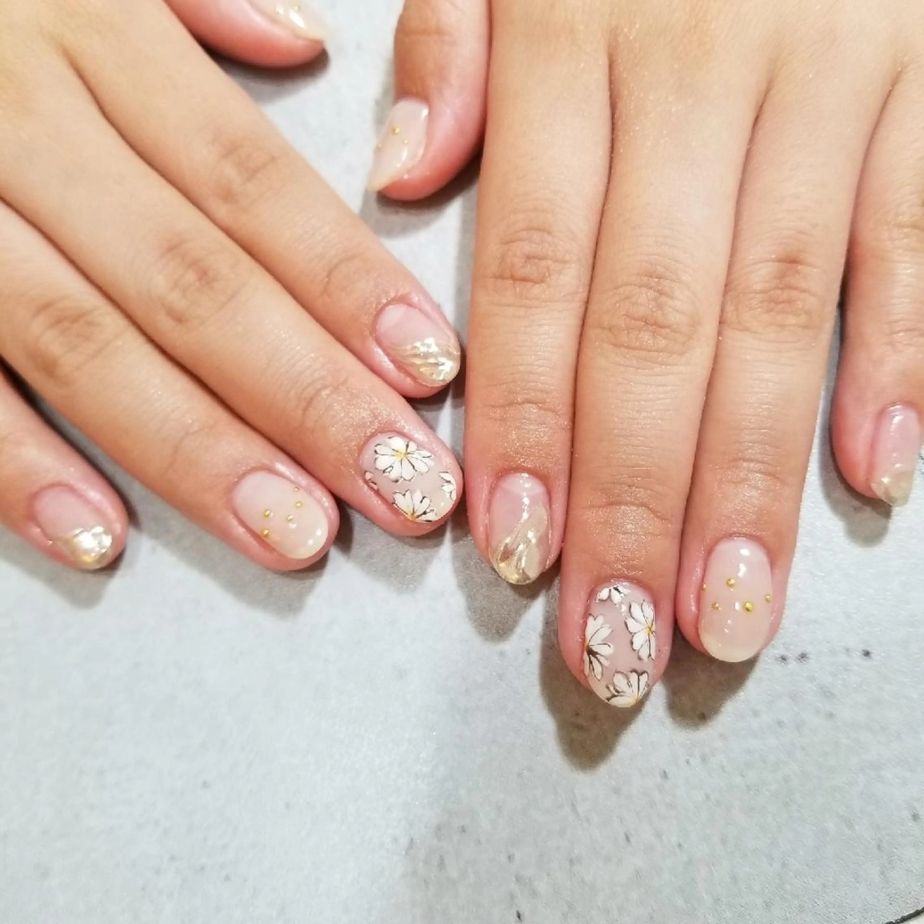 ネイル アートネイル nijiiro🌈 サトウのネイルデザイン