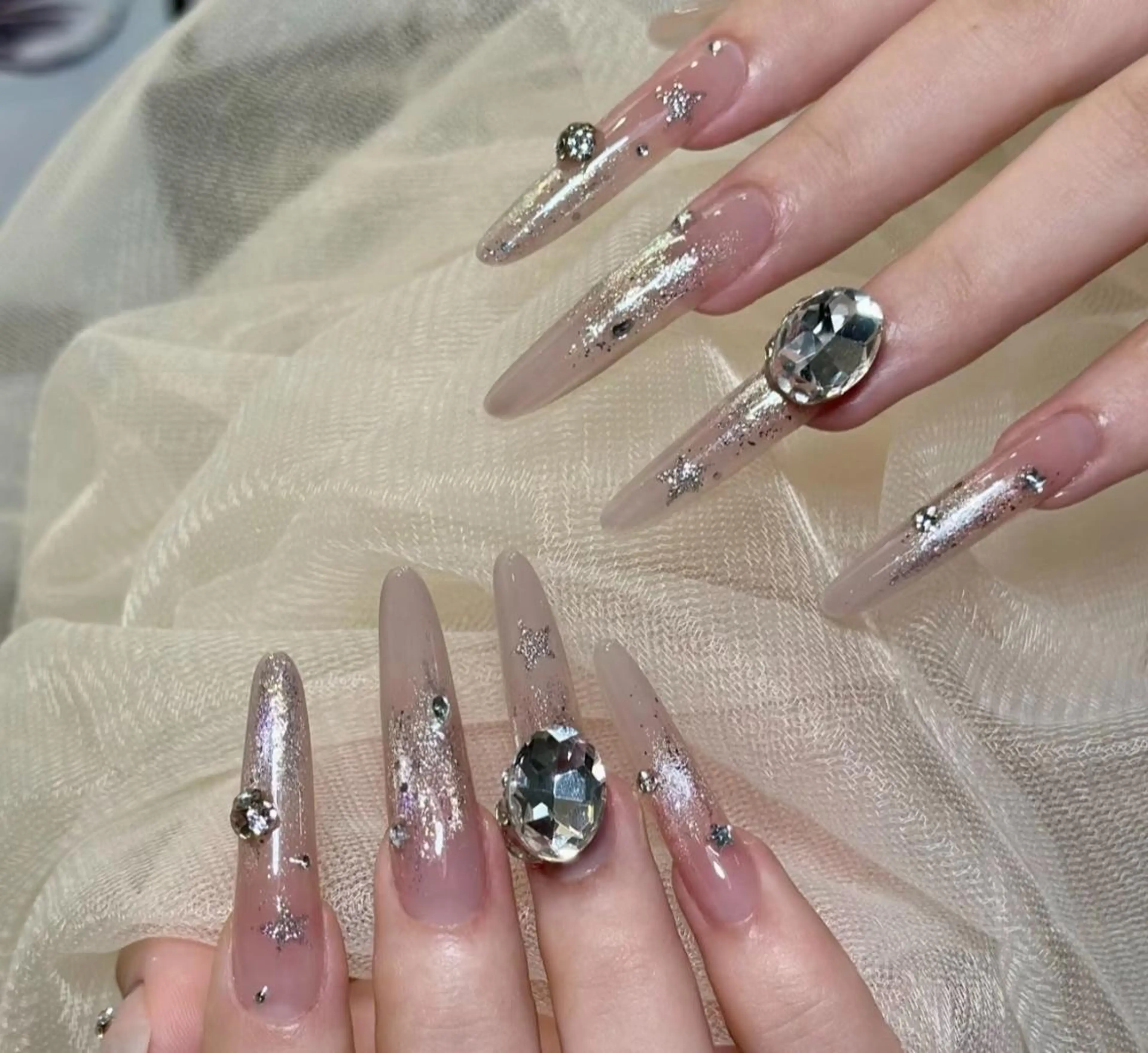 ネイル ハンドネイル エリ🫧 nail池袋東口のネイルデザイン