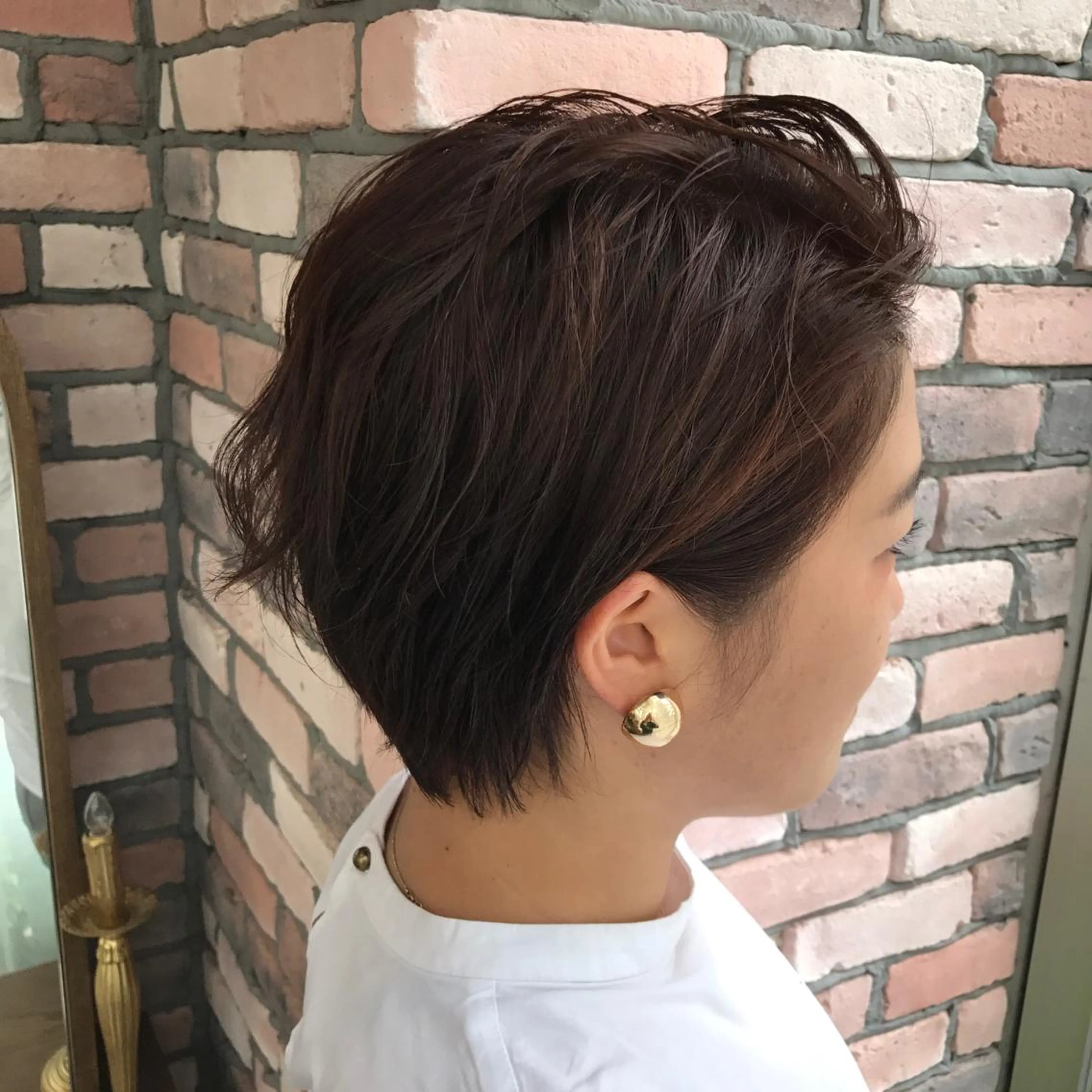 ショート カラー アッシュ ブラウンカラー ピンクカラー ピンクブラウン ヘアカラー トリートメント salowin梅田所属・レイヤー/顔周り /AKARIのヘアスタイル