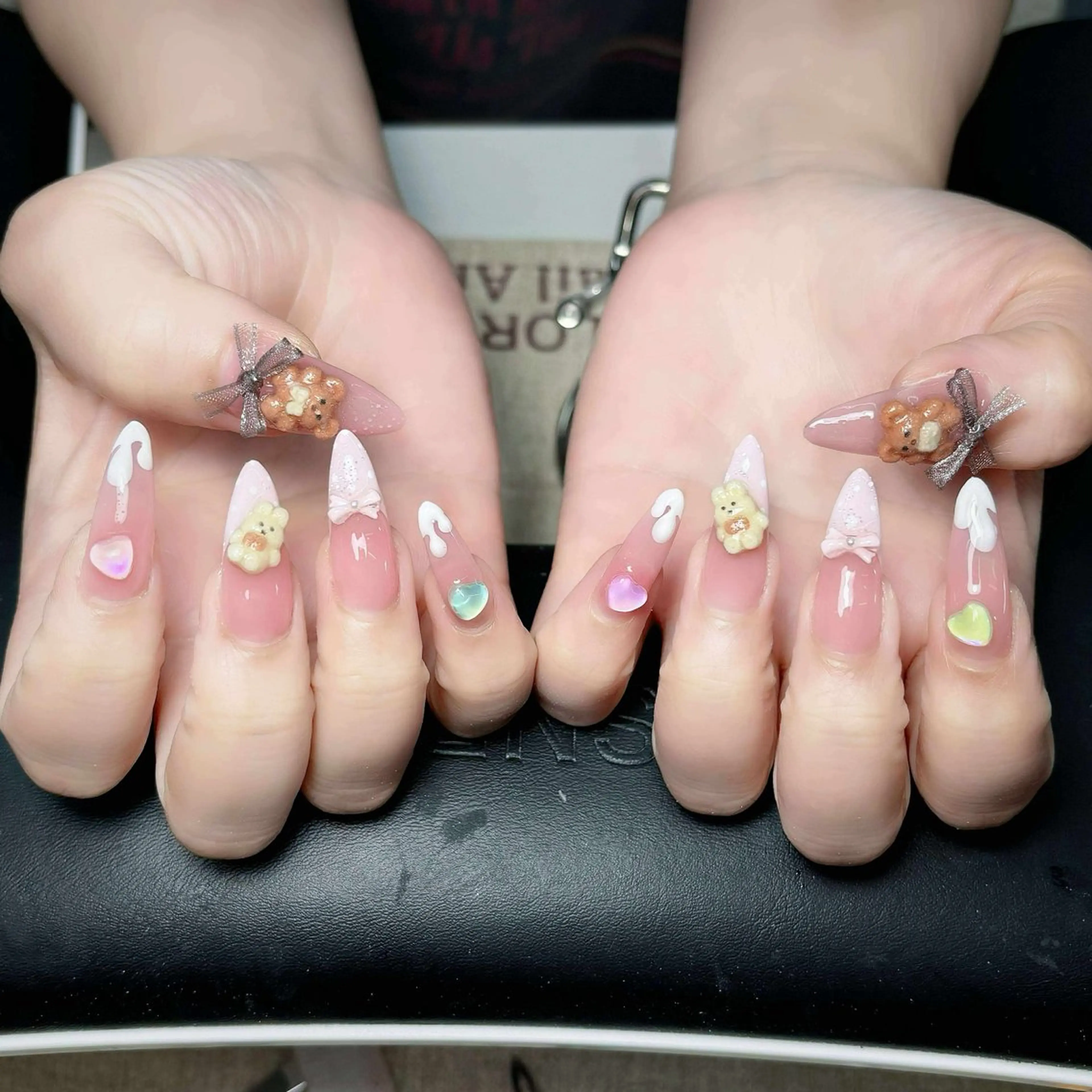 ネイル ハンドネイル ハンドケア Nova Nail Nambaのネイルデザイン