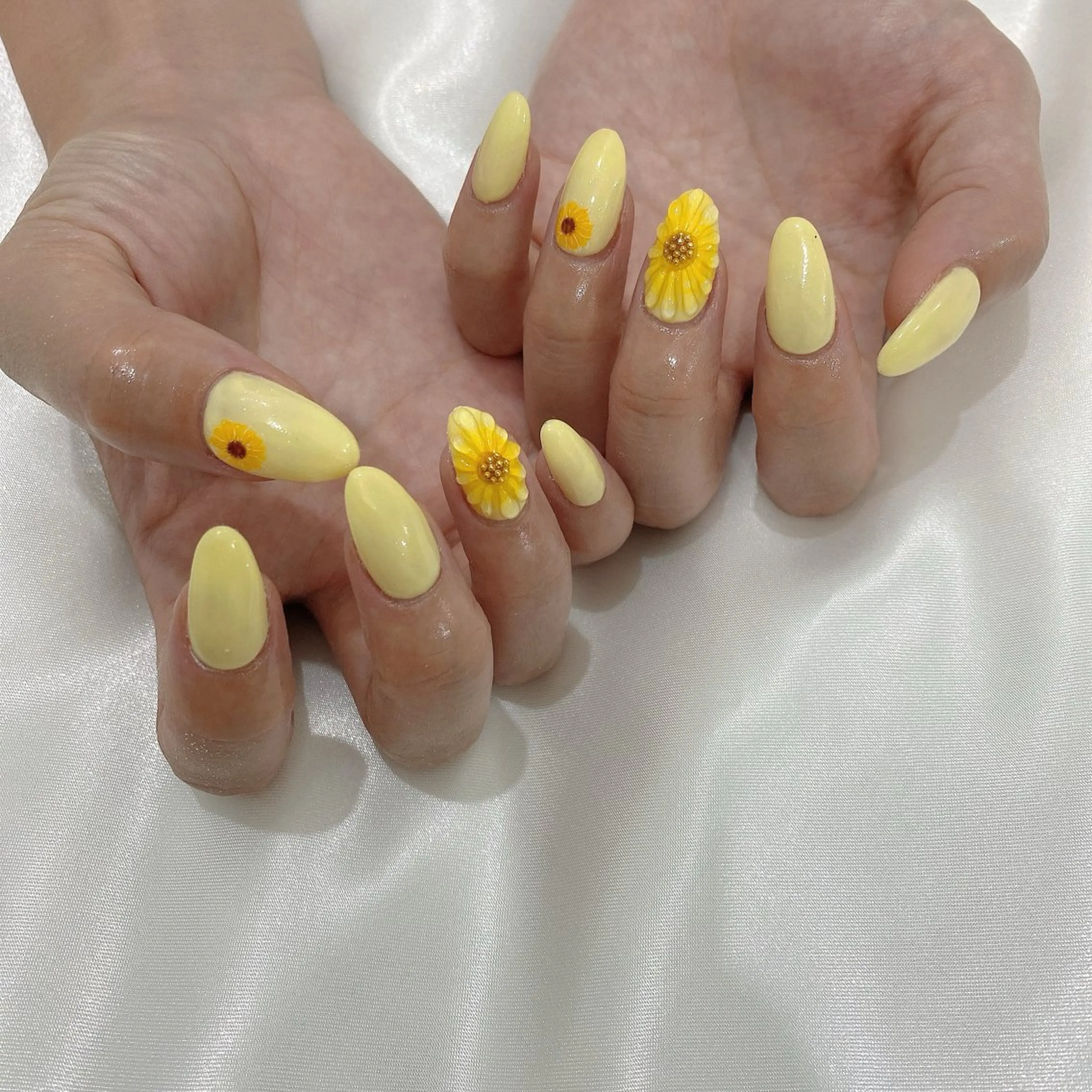 ネイル SOL NAILのネイルデザイン