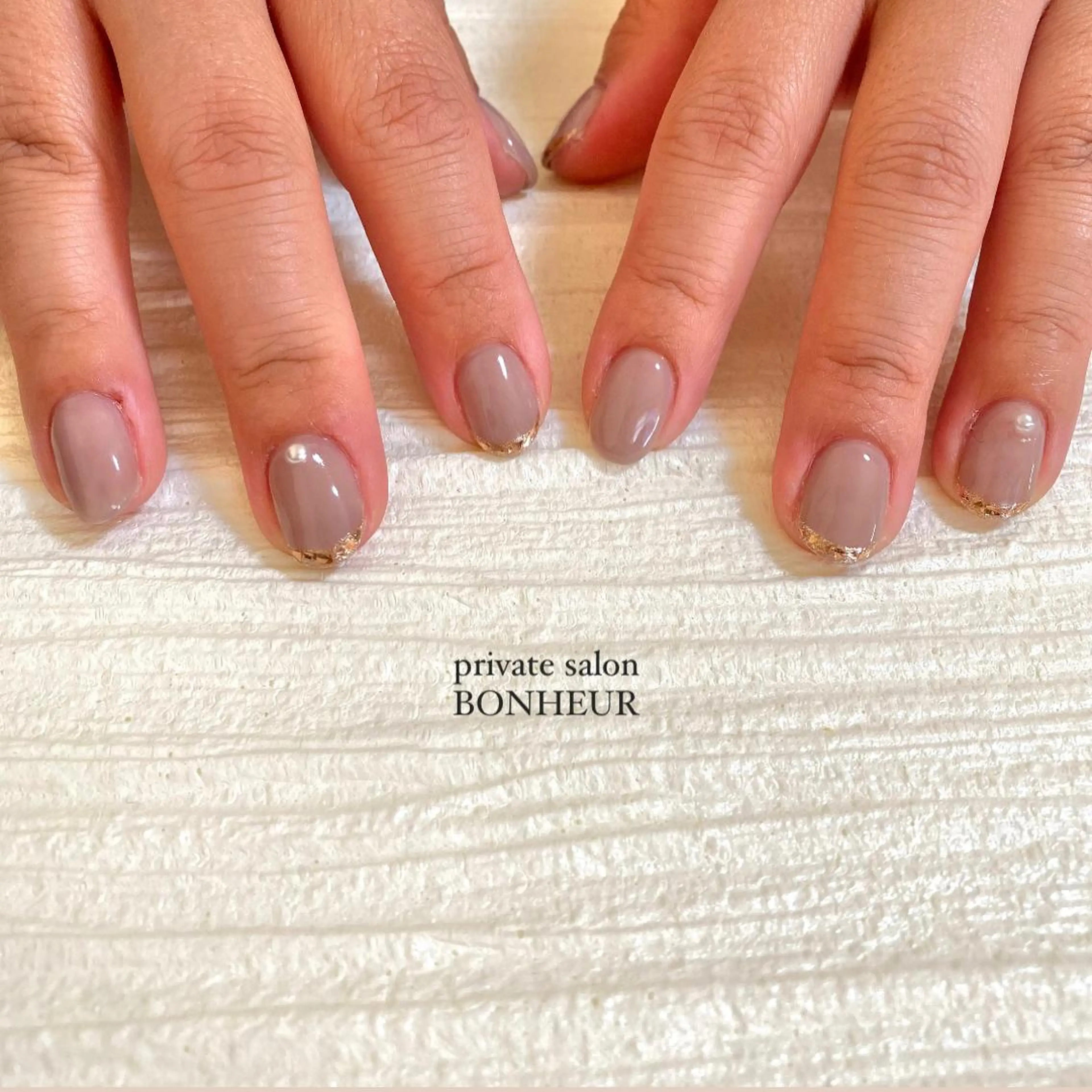 ネイル ハンドネイル BONHEUR Annaのネイルデザイン