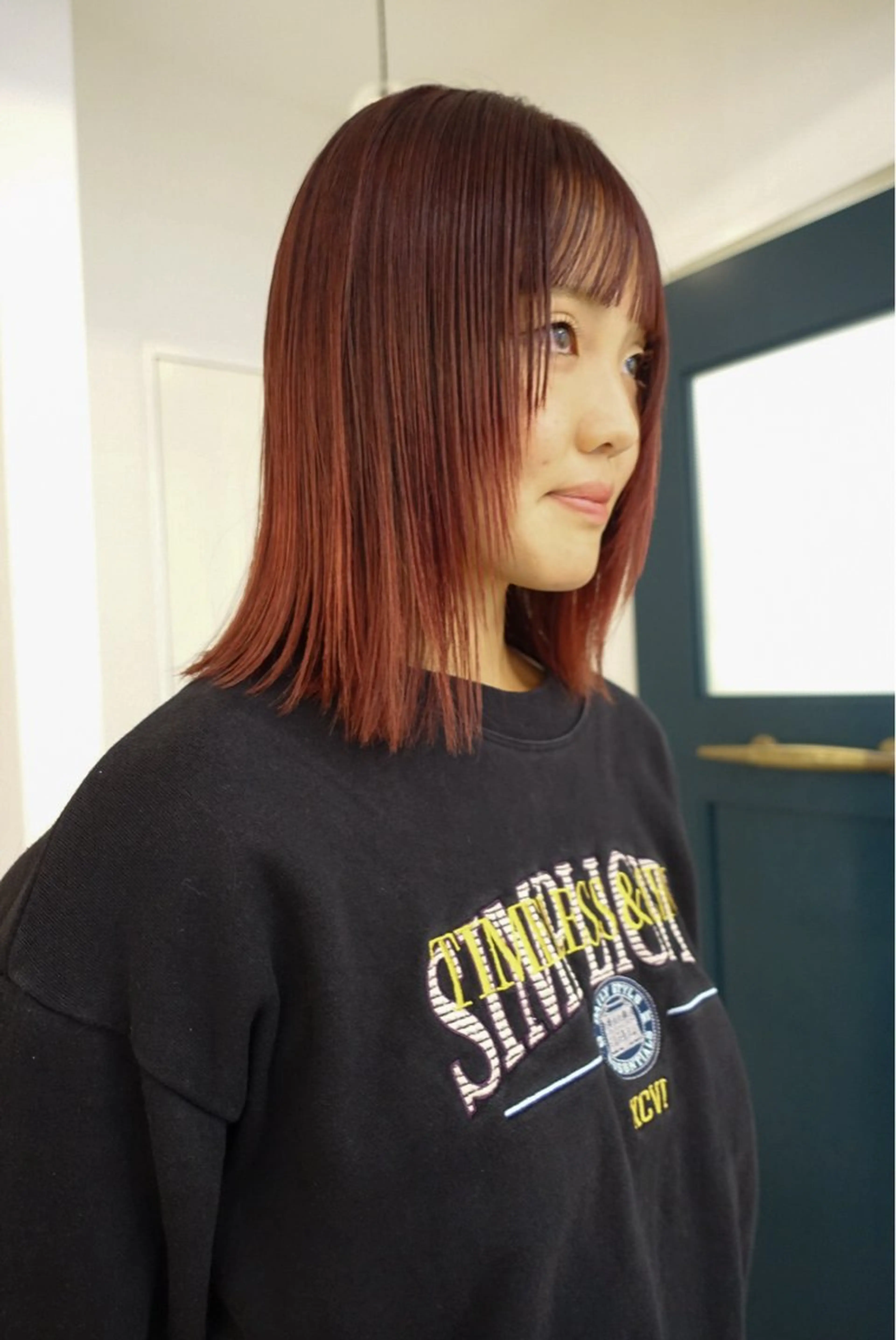 ミディアム カラー ヘアカラー トリートメント YUUKI/ウルフ .ボブパーマのヘアスタイル