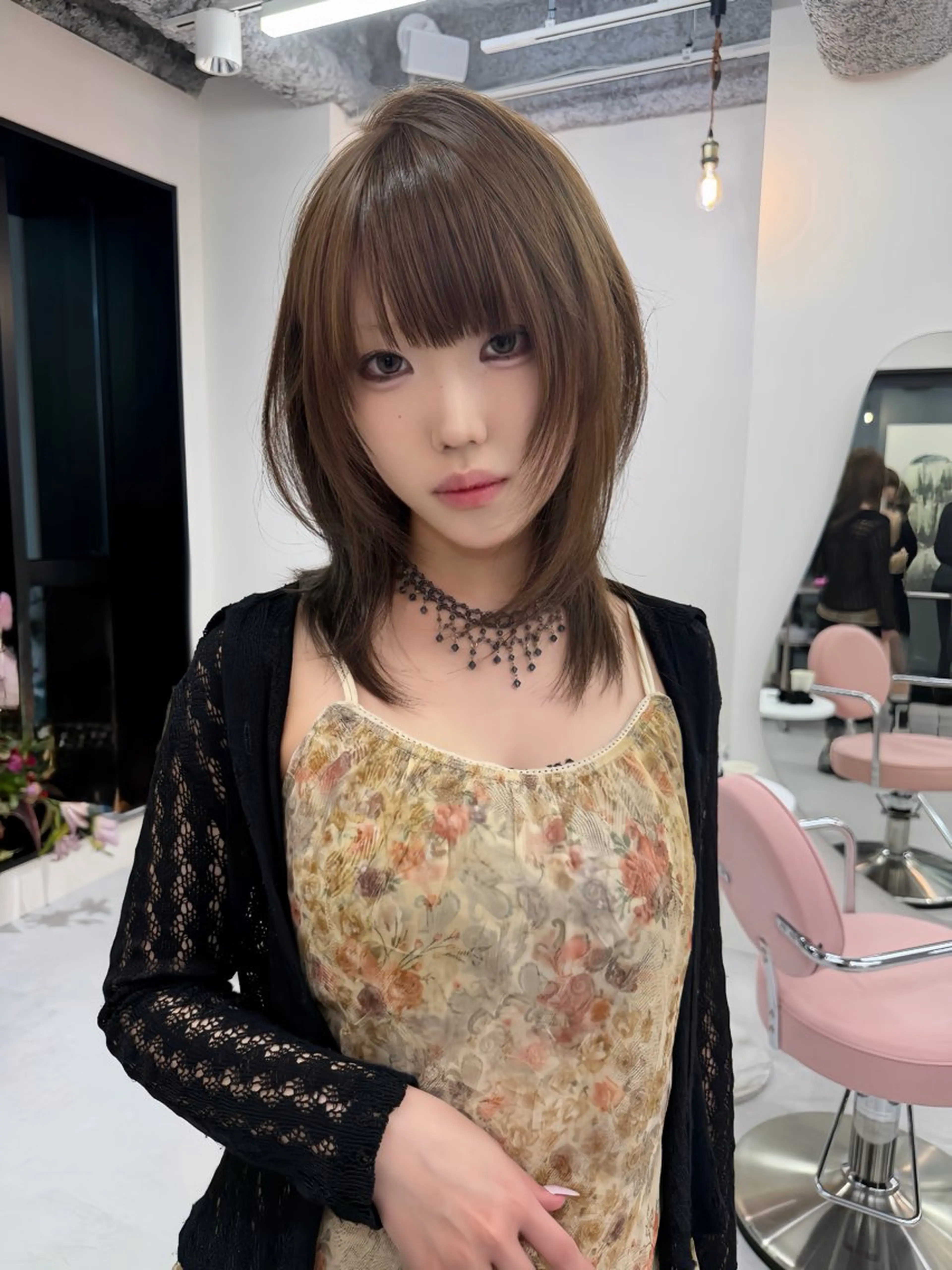 ミディアム カラー カット ヘアカラー トリートメント RiA/レイヤーカッ ト/ハッシュカットのヘアスタイル
