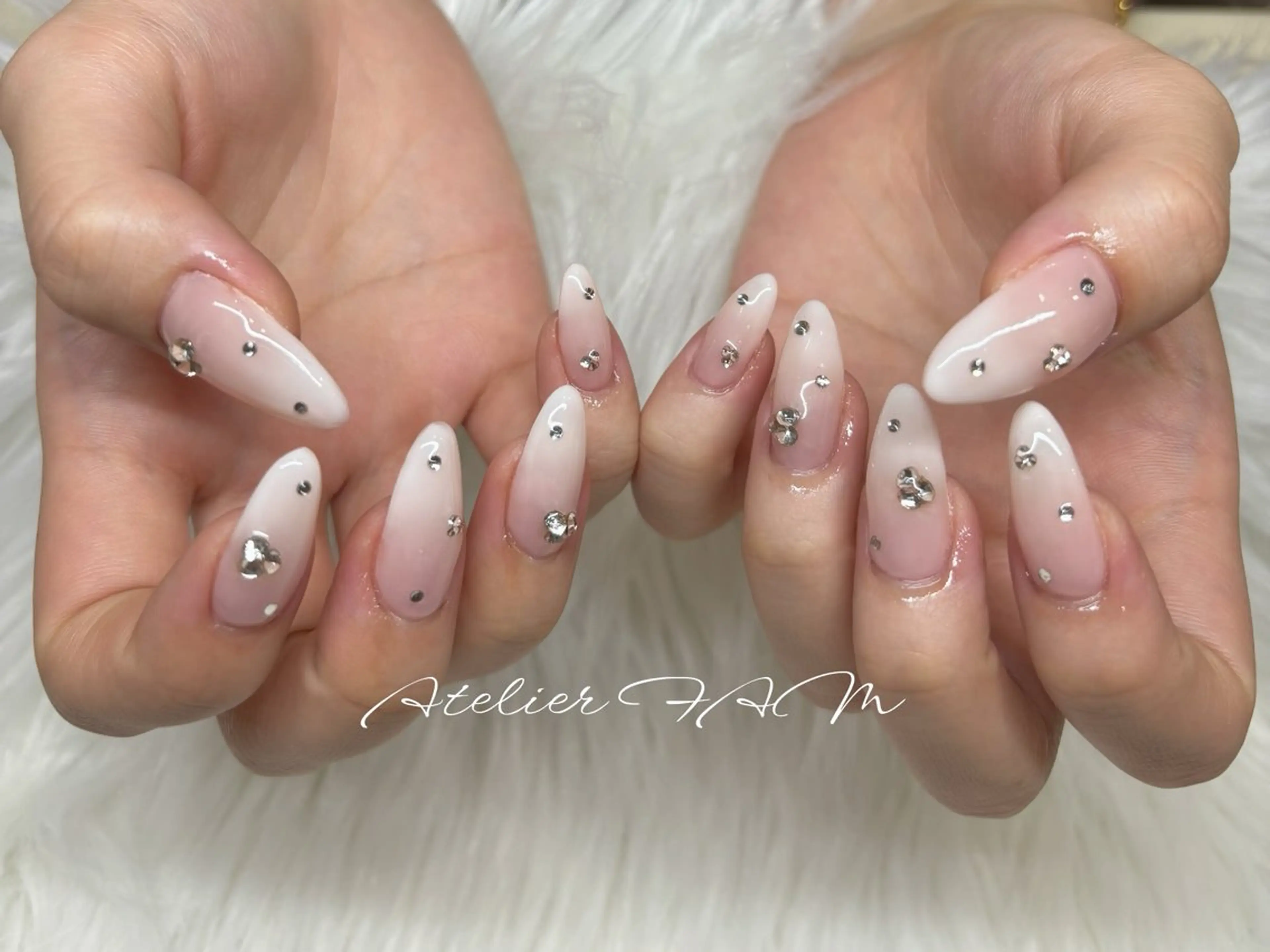 セミロング ハンドネイル nail&eyelashsalon atelier fam上本町店所属・アトリエ FAMのネイルデザイン