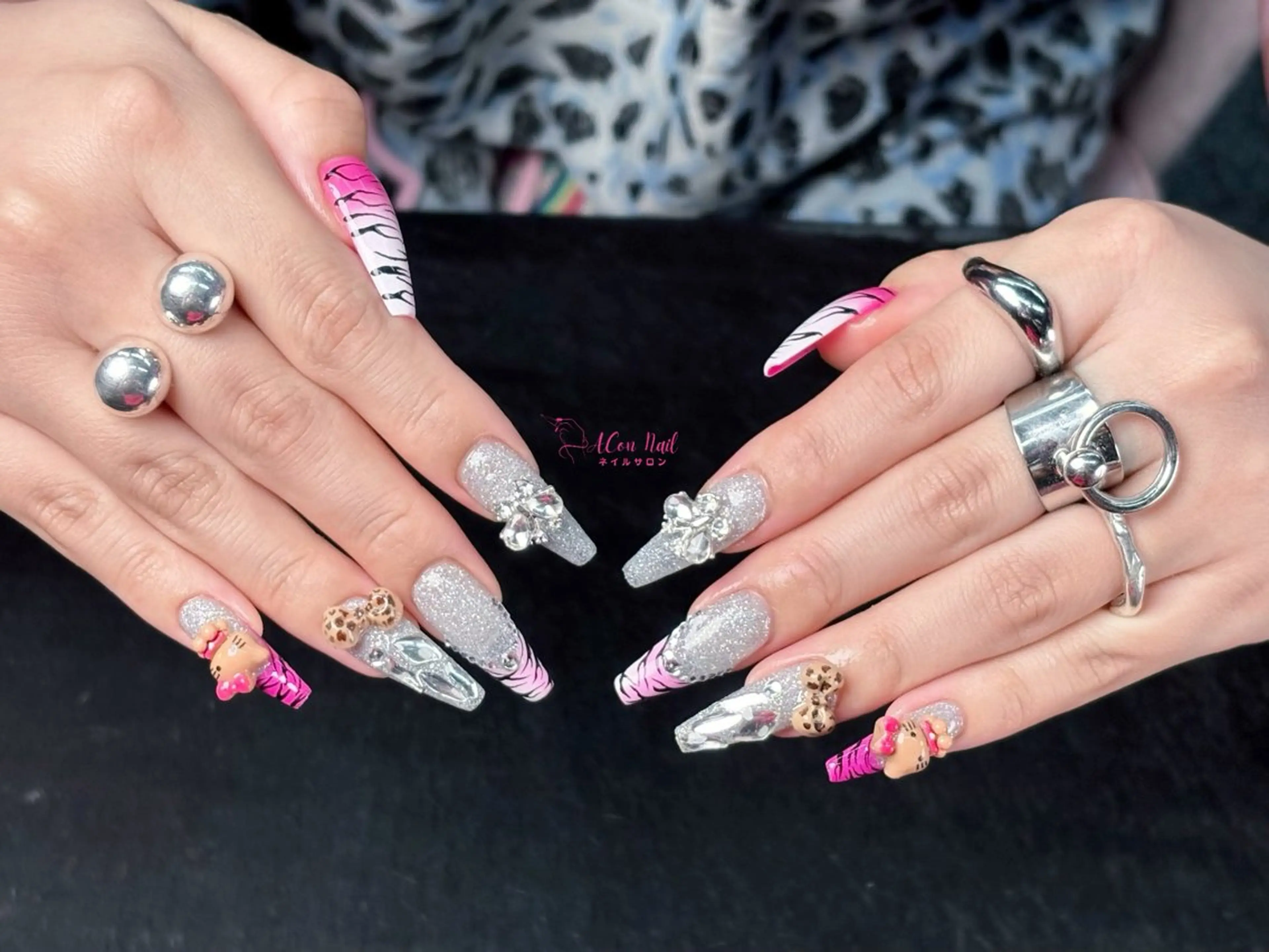 ネイル 桜ネイル 長さ出し フラワーネイル フレンチネイル ジェルネイル ハンドネイル ACon NailSalonのネイルデザイン