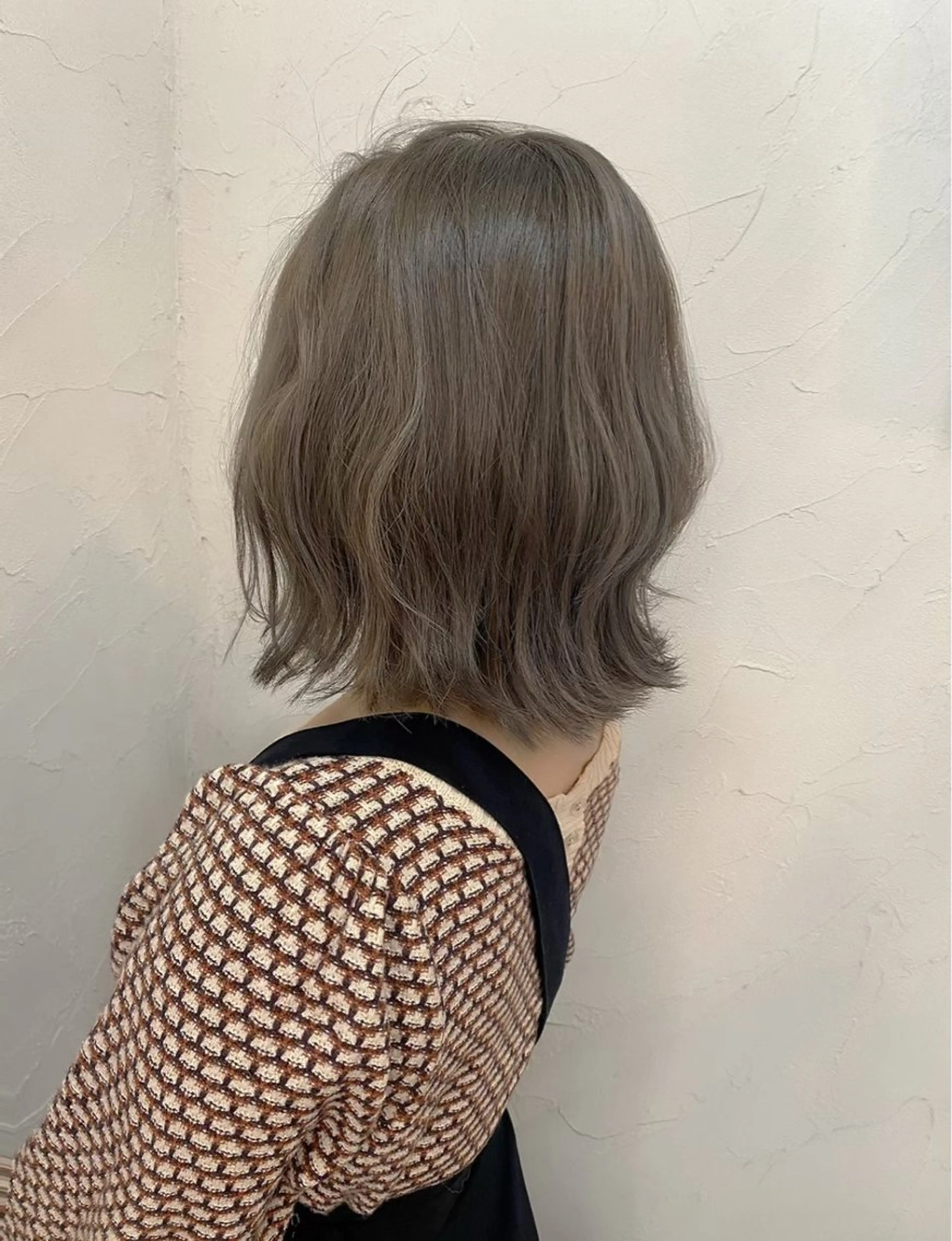 ミディアム カラー 高柳 麻美のヘアスタイル