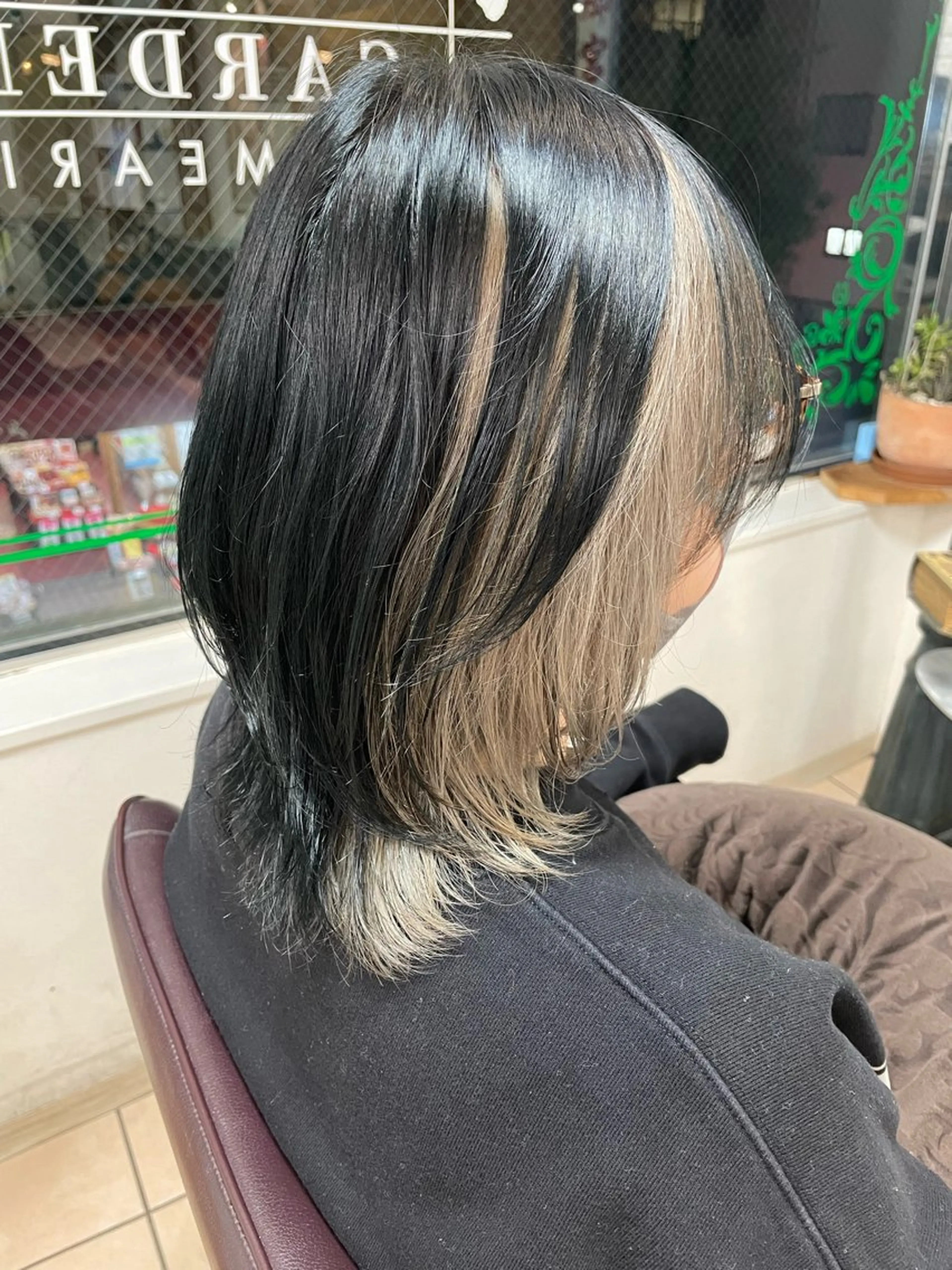 ミディアム カット ヘアカラー 宗村 嘉哉のヘアスタイル