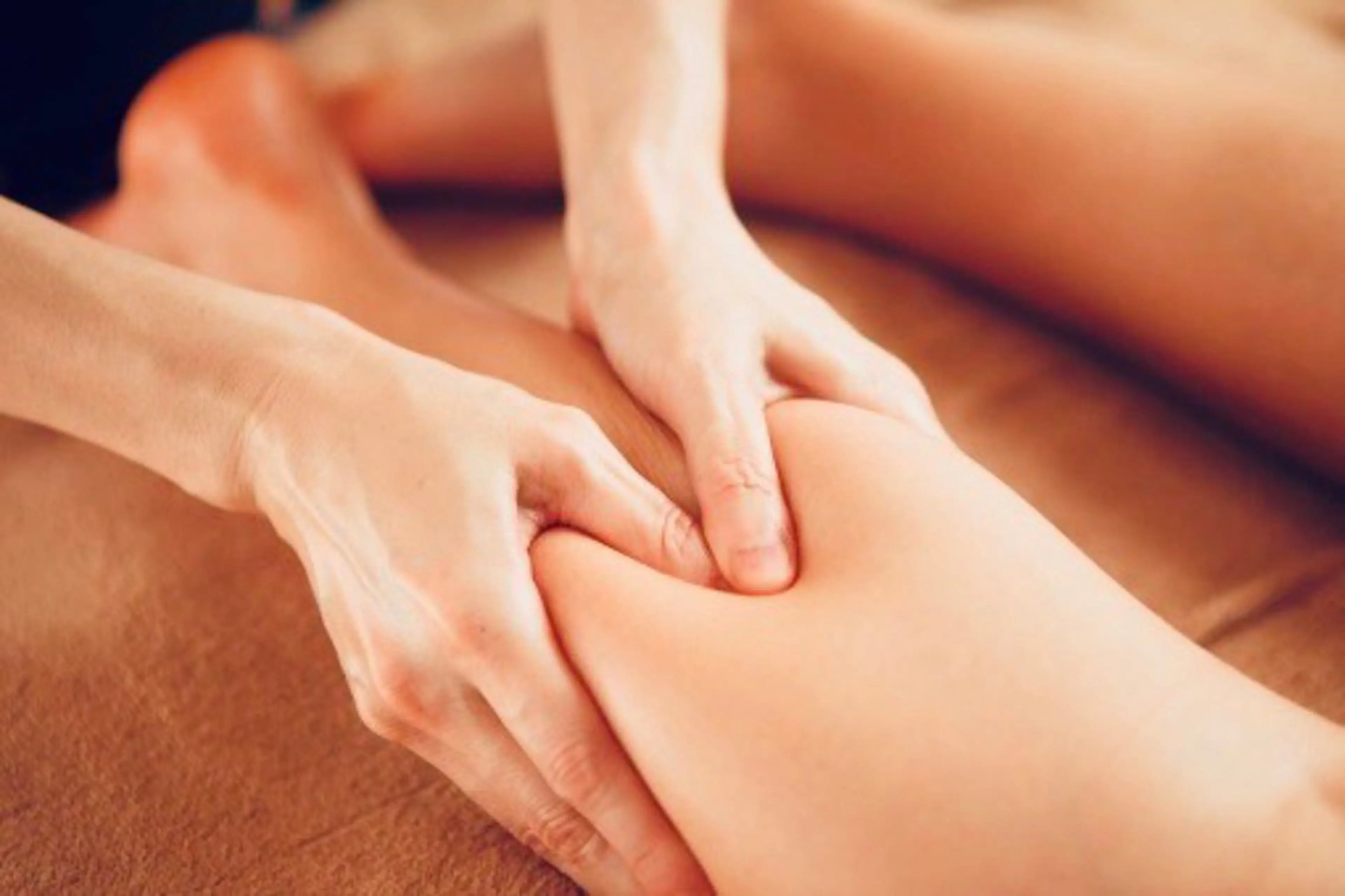 リンパ×ハーブ蒸し TIARA.烏丸三条のエステ・リラクイメージ