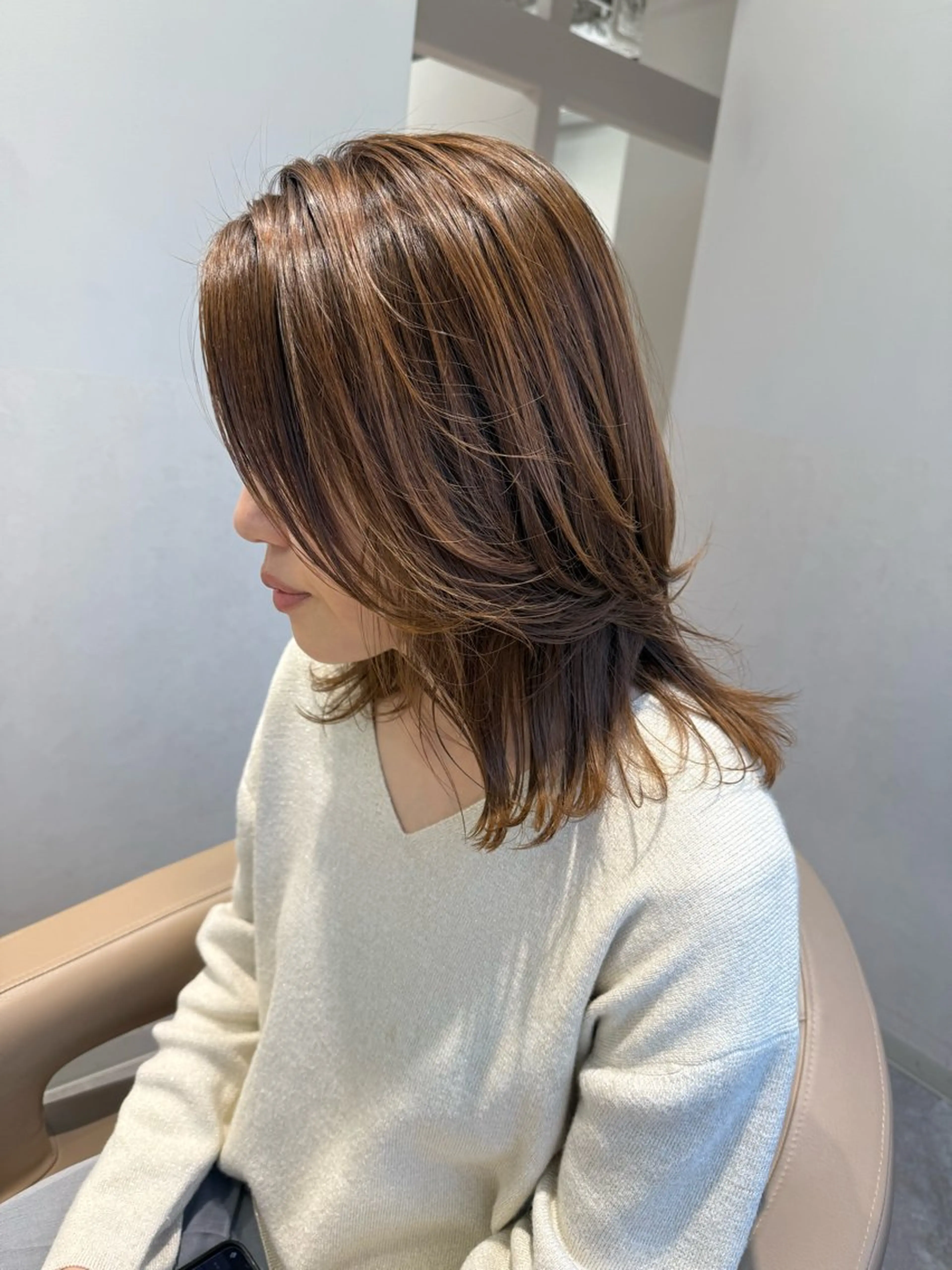 ミディアム カラー ミディアムレイヤー ブラウンカラー ナチュラルブラウン レイヤーカット 🍇おぐら めぐみ🍇のヘアスタイル