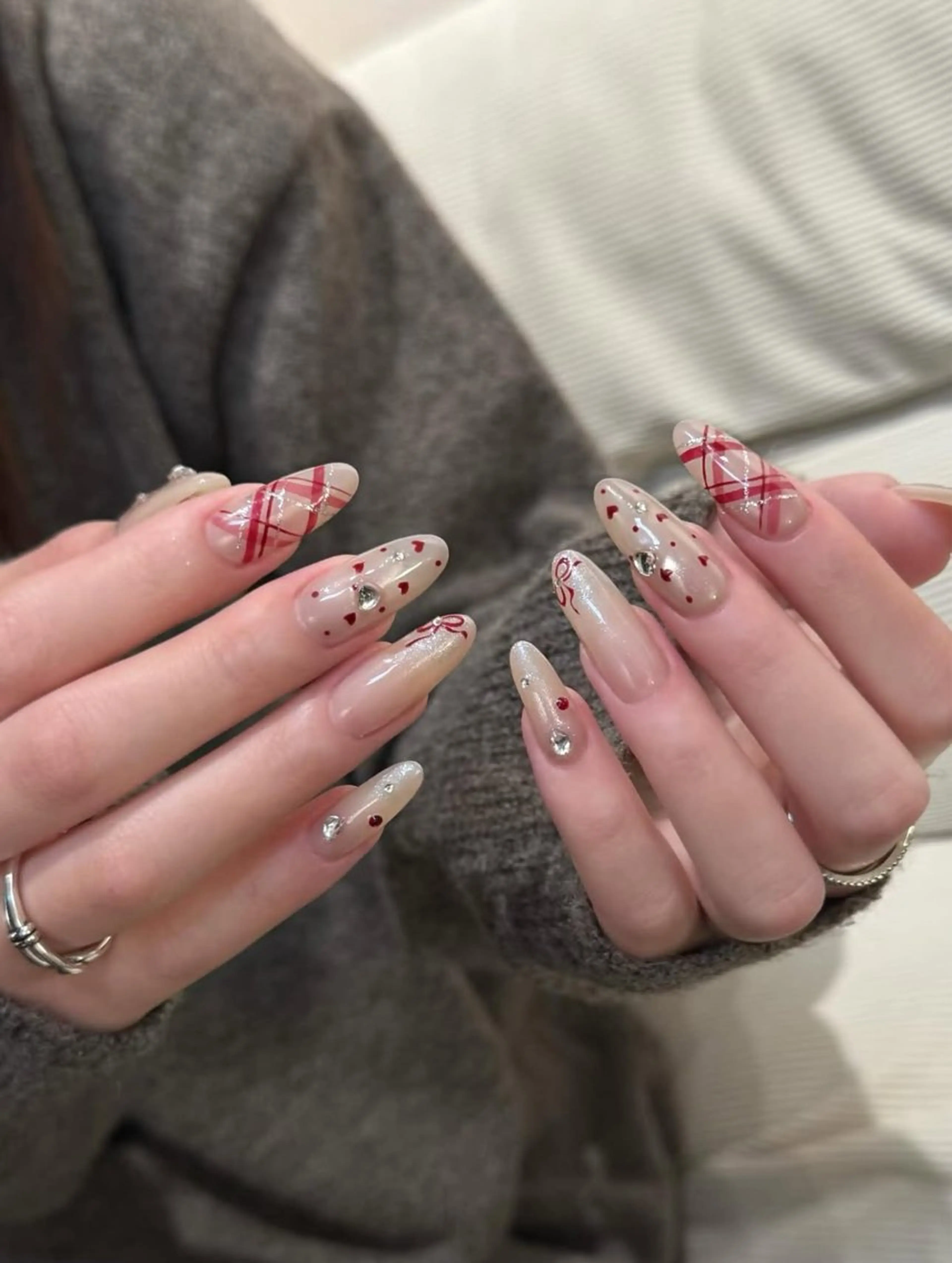 ネイル チークネイル フレンチネイル グラデーション キラキラネイル 韓国ネイル Minette nailHuongのネイルデザイン