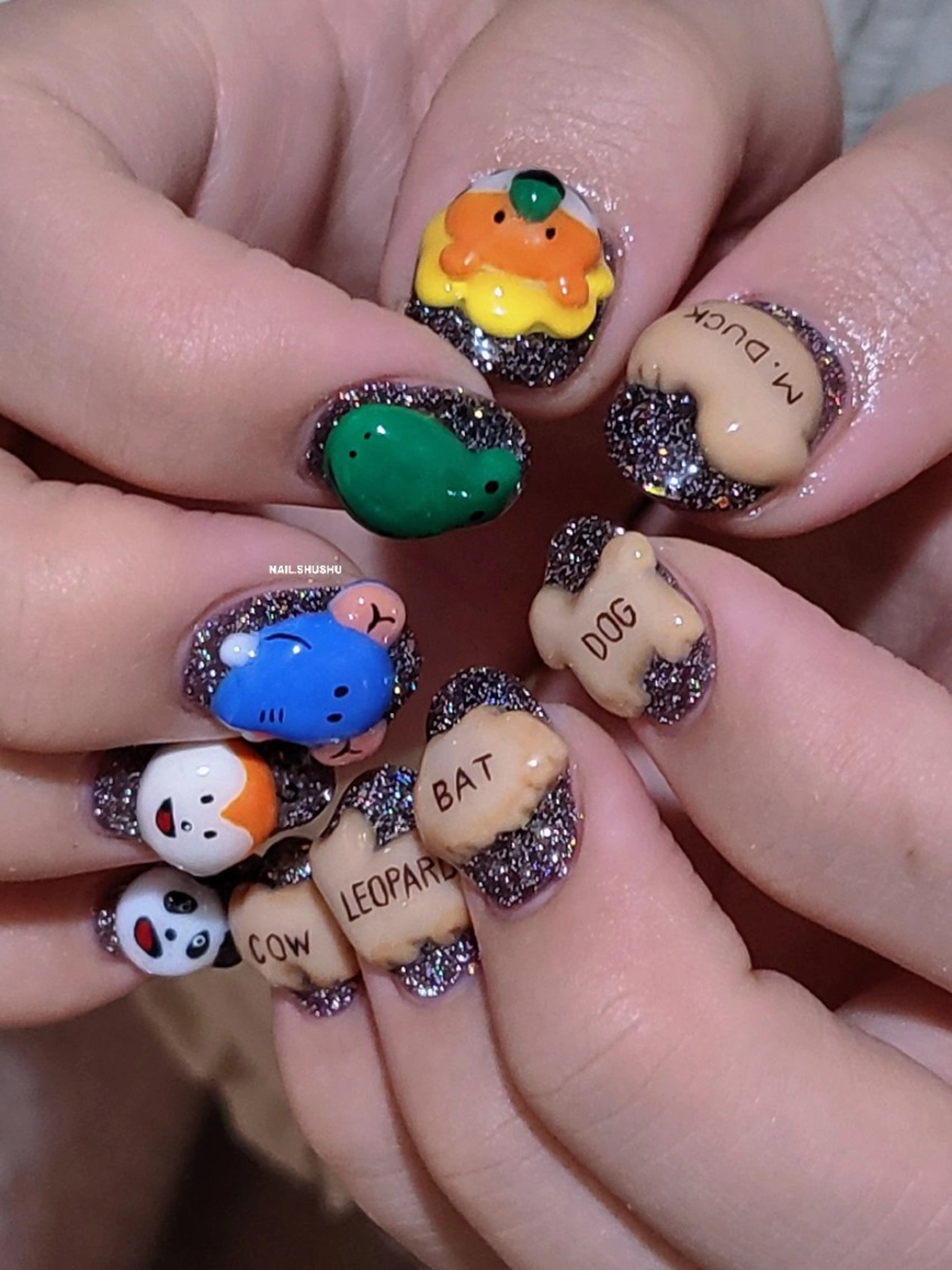 ネイル ハンドネイル 3dパーツ/流行り 👧shushu❤️のネイルデザイン