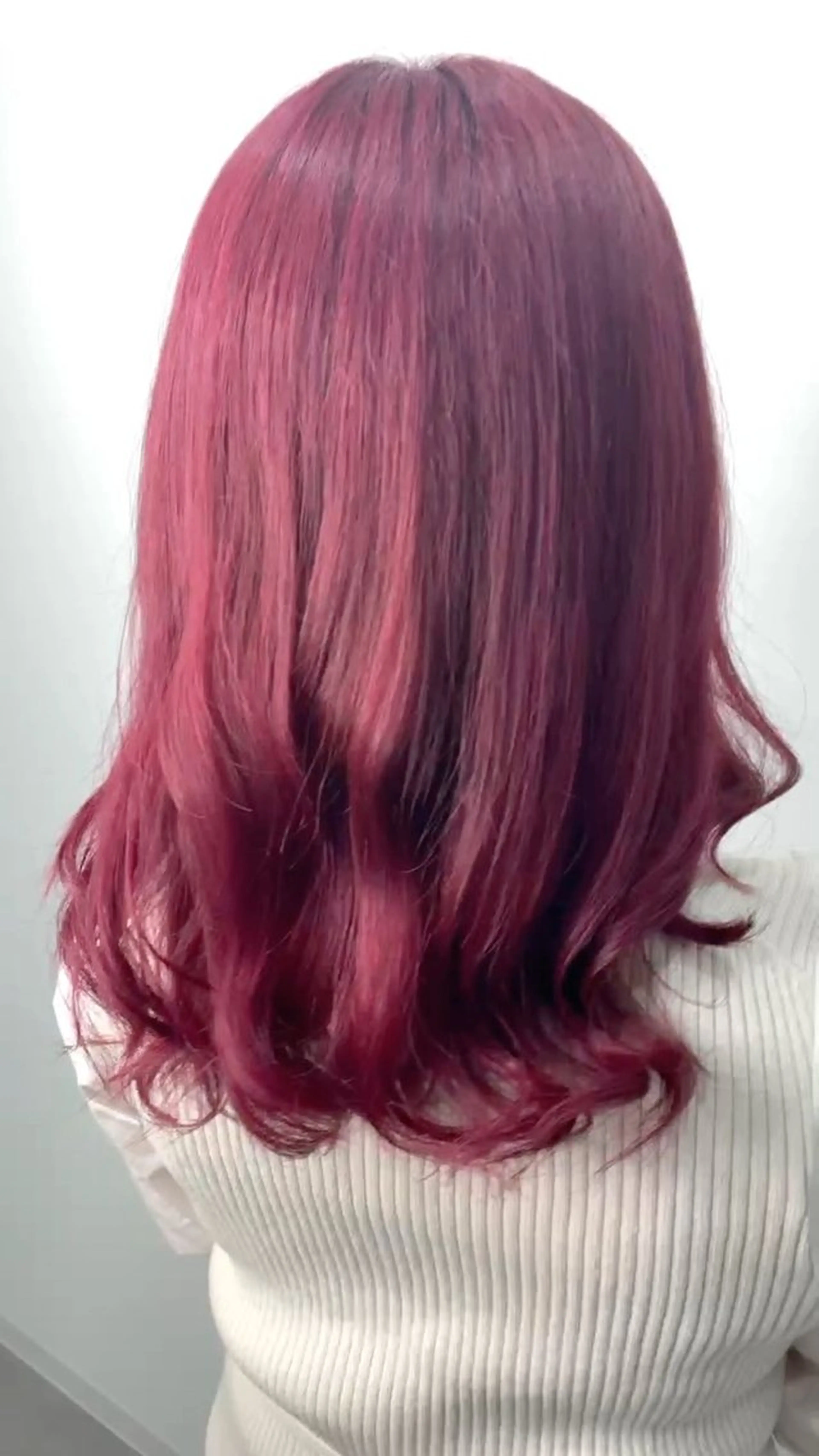 セミロング カラー YURA hairのヘアスタイル