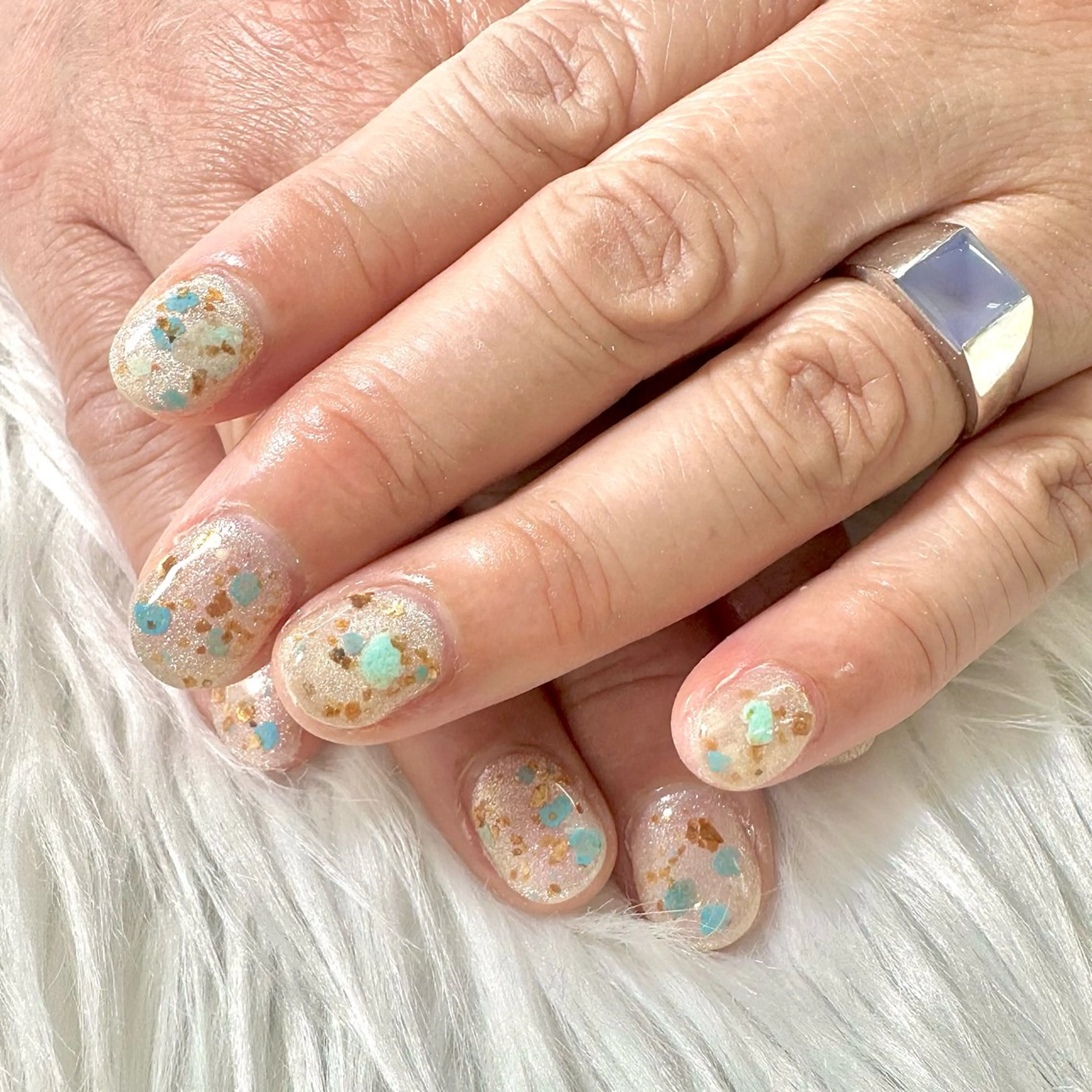 ネイル ジェルネイル マグネットネイル ハンドネイル 日野店スタッフ Reina.Sのネイルデザイン