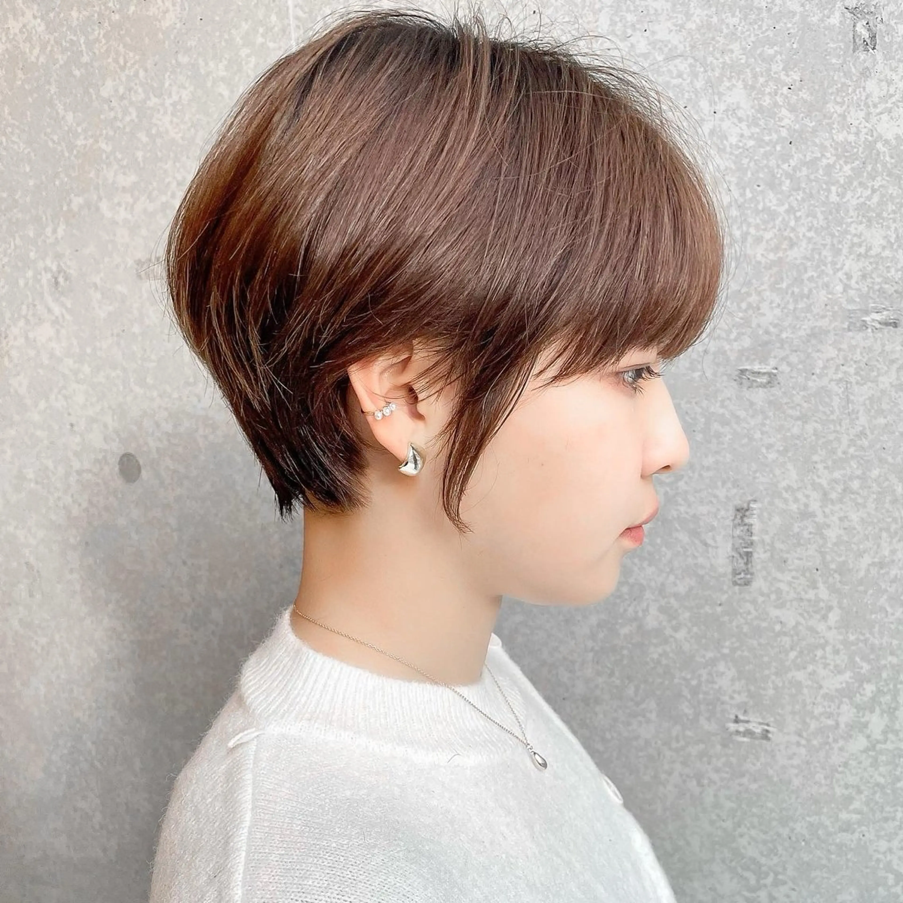 ショート 三鷹で1番ショート ボブをカットする新谷のヘアスタイル