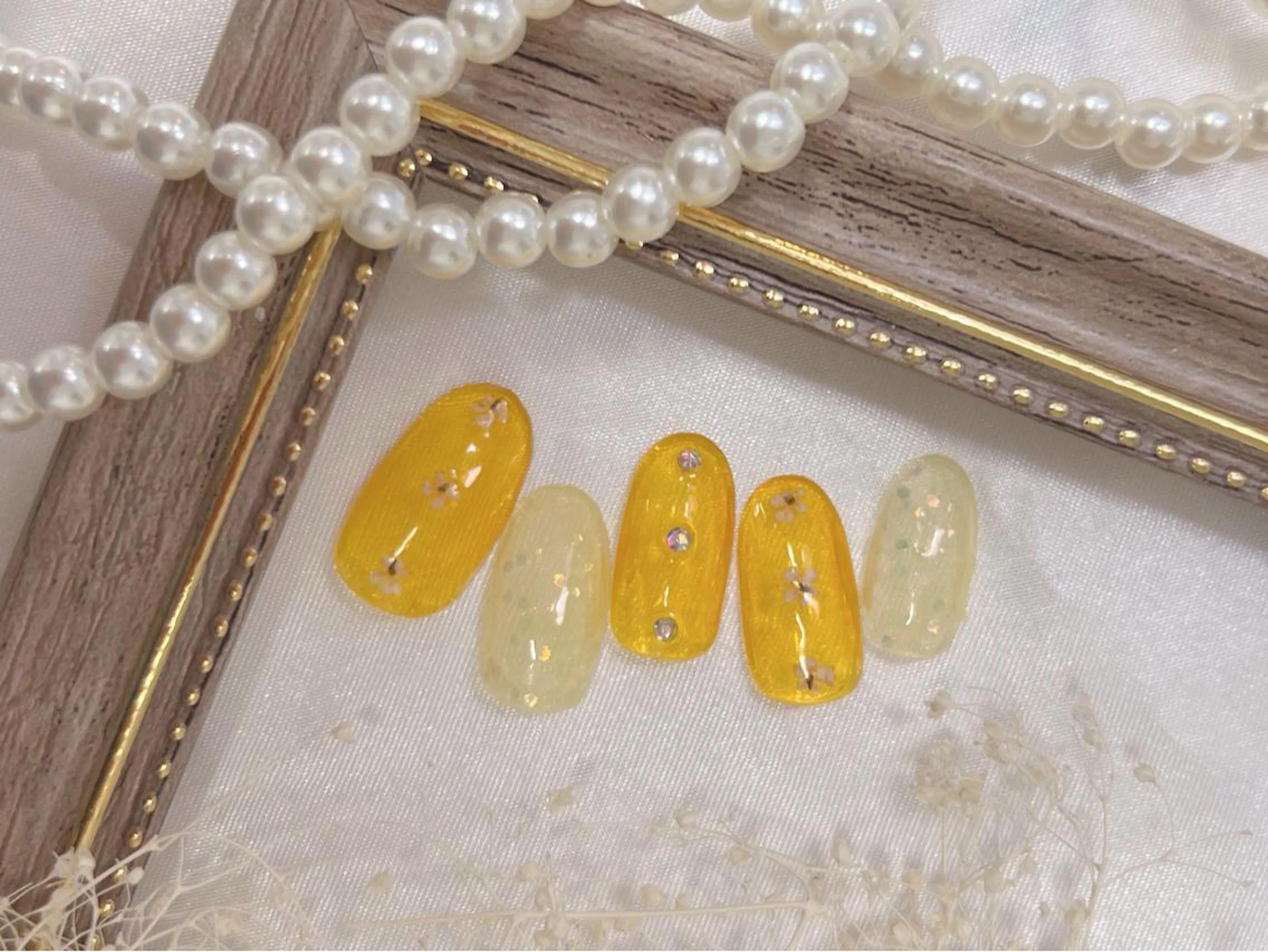 ネイル ハンドネイル プティリボン 武蔵小金井店のネイルデザイン