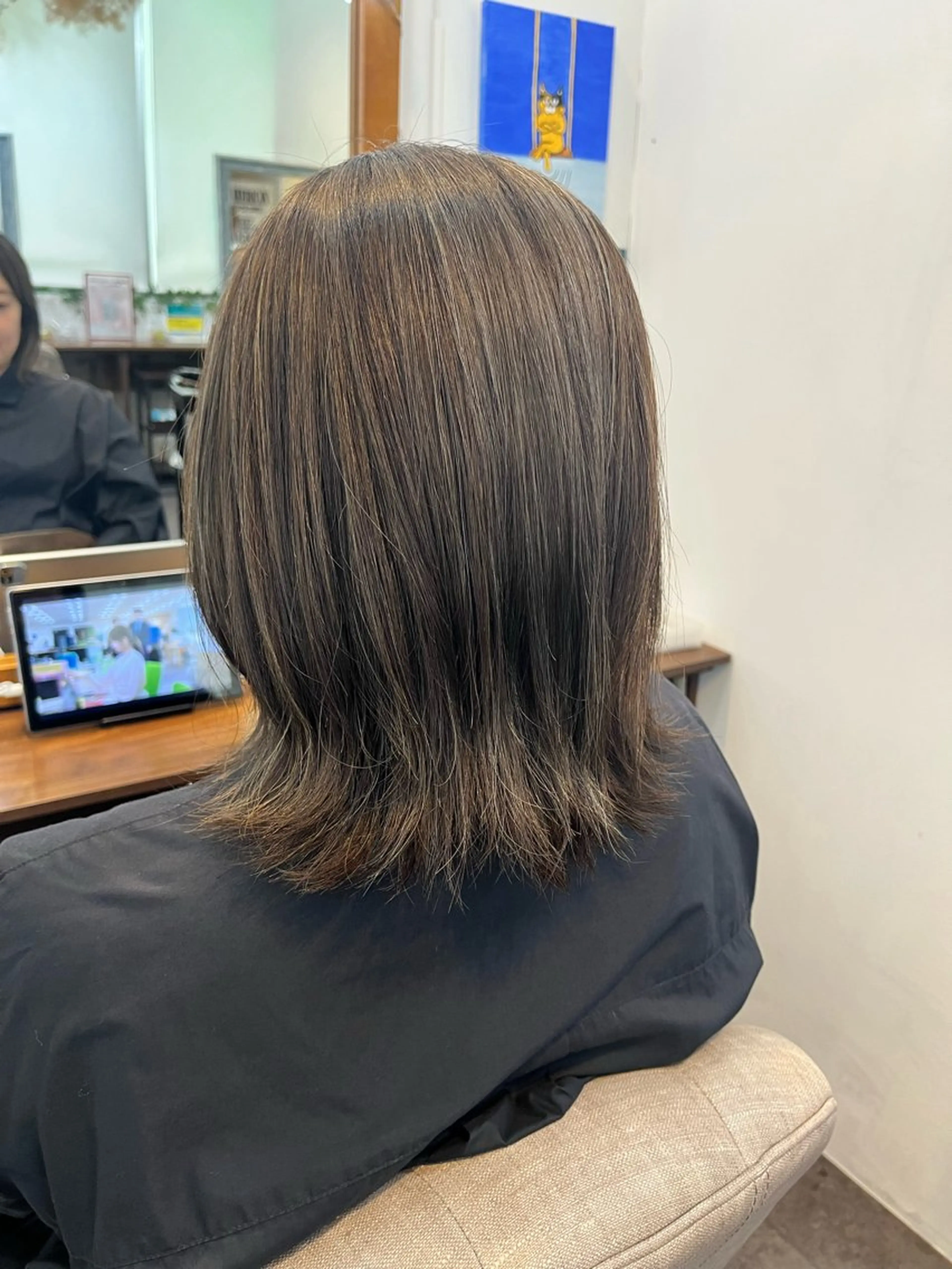 ミディアム カラー ハイライトカラー ハイライト si6【シーム】 小田みきのヘアスタイル