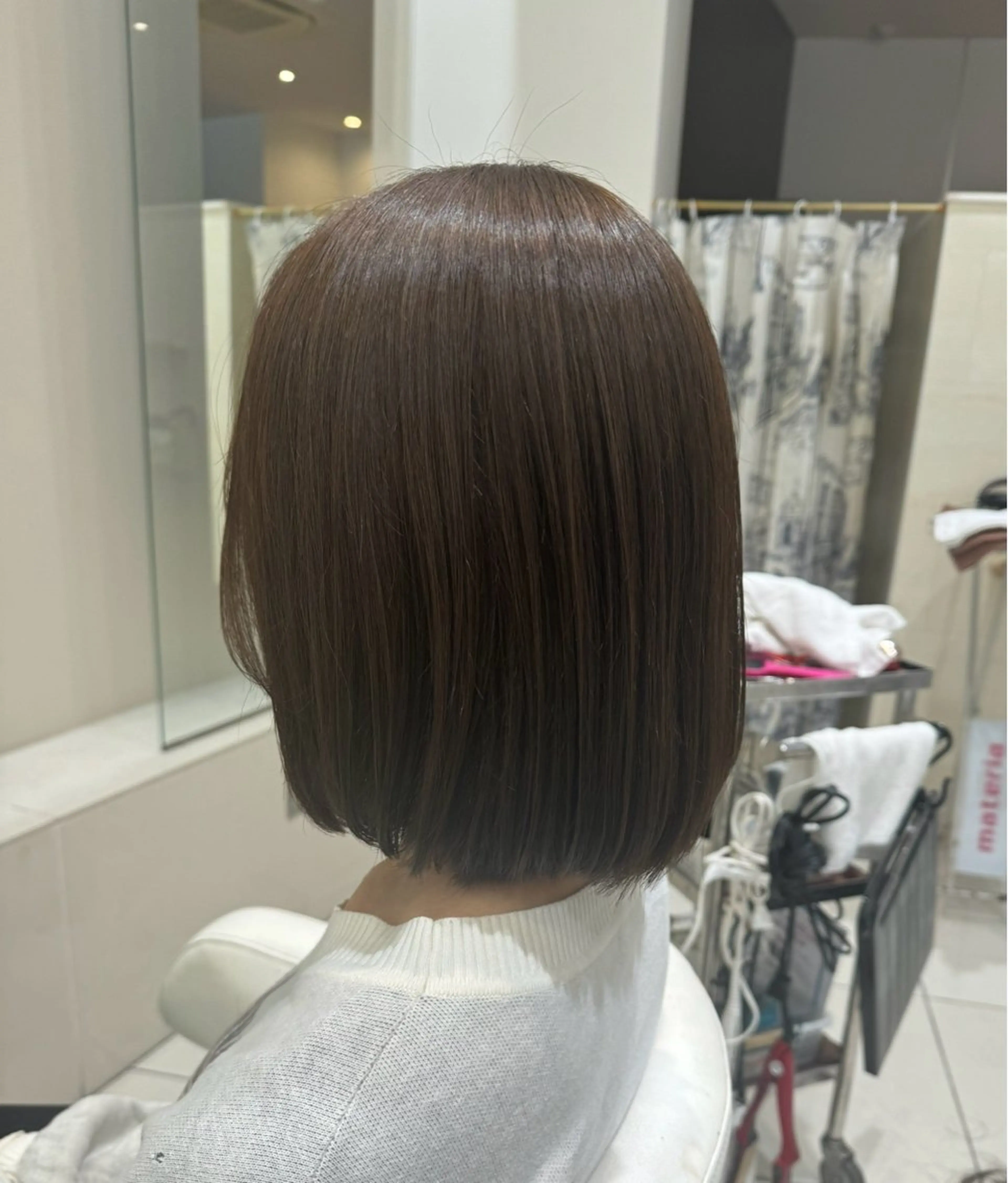 カラー グレージュ オリーブグレージュ オリーブグレー 艶髪/ブリーチなし Wカラー🌺yuiのヘアスタイル