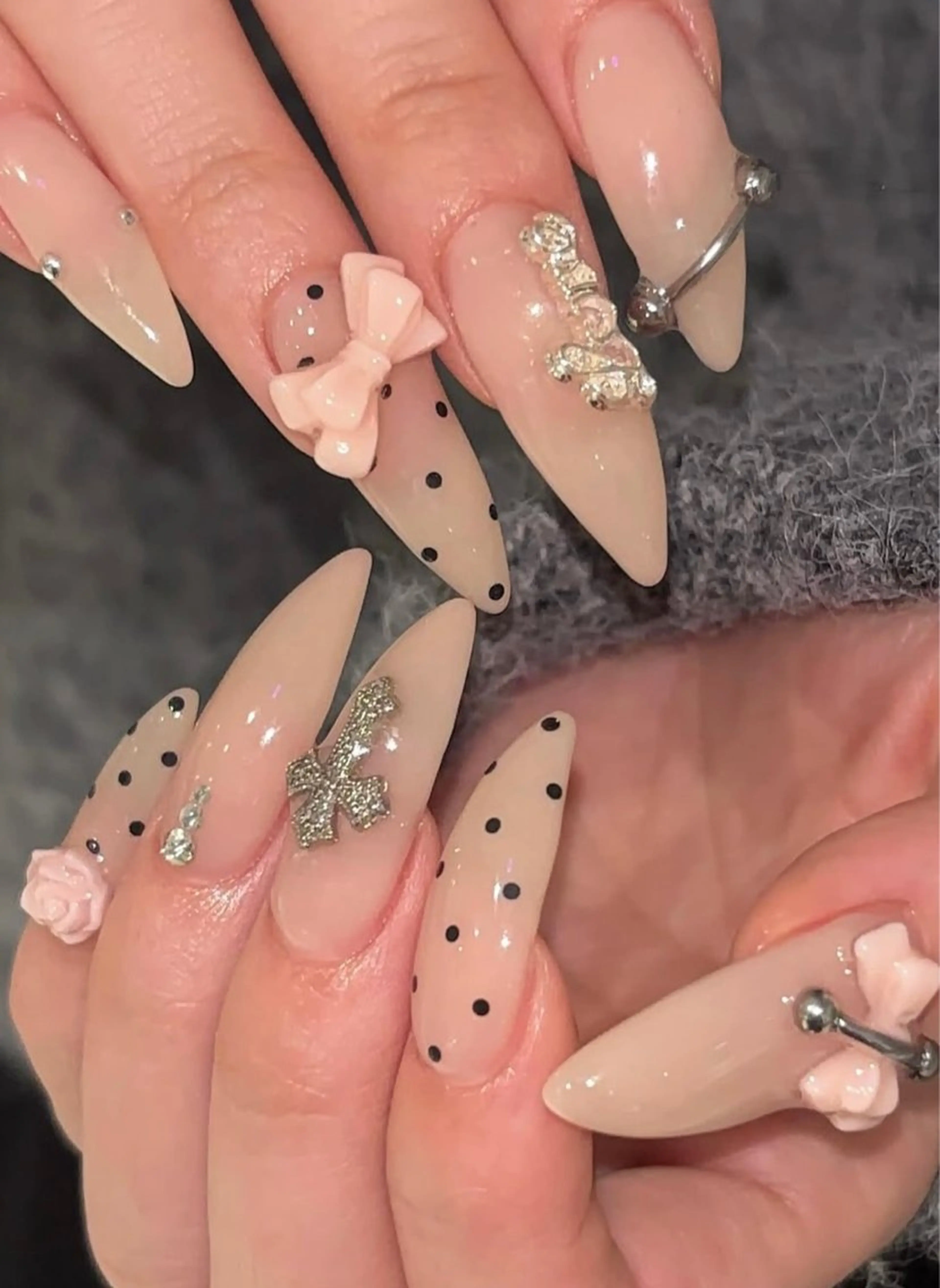 ネイル ハンドネイル NiJi Nailsのネイルデザイン