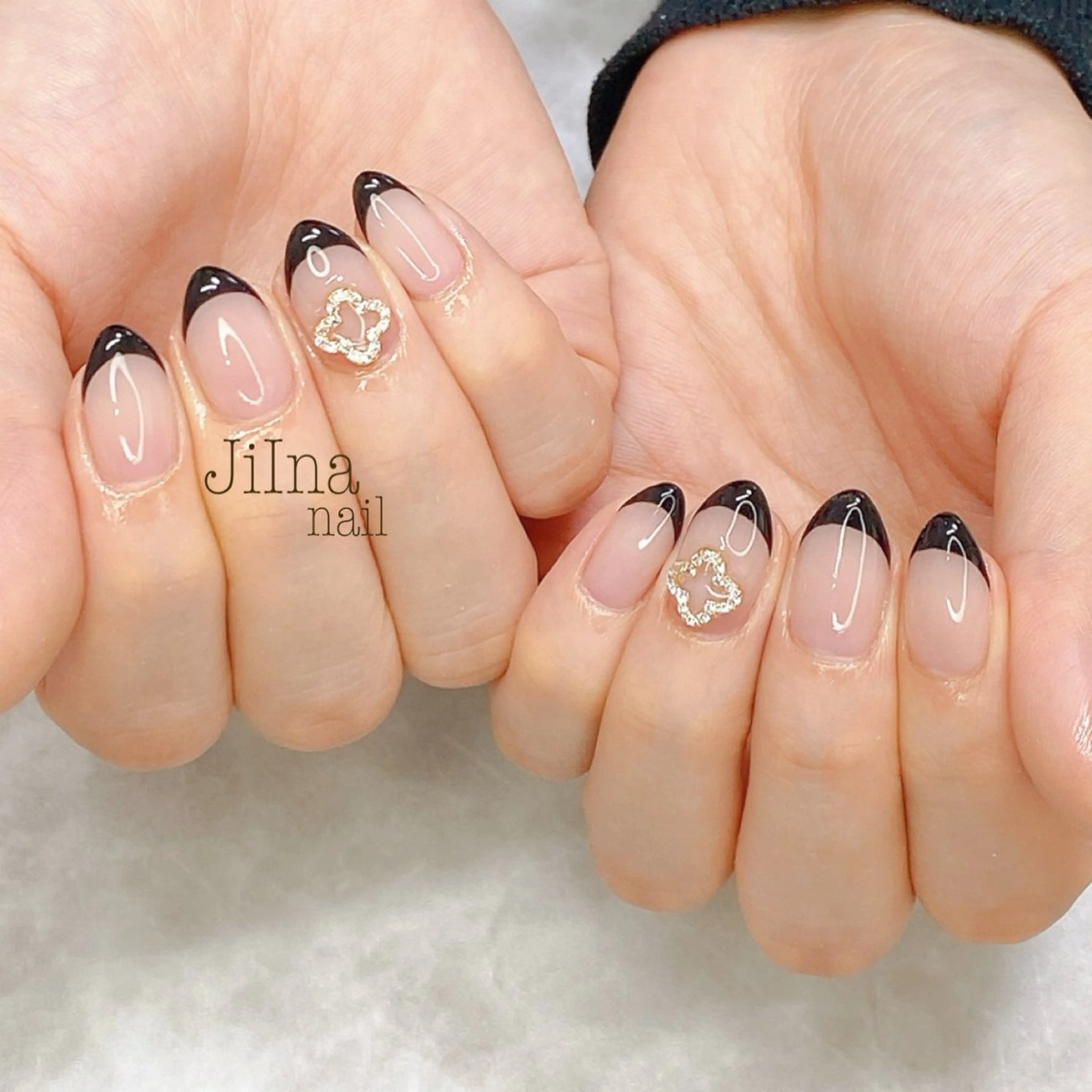ネイル フレンチネイル JiIna nailのネイルデザイン