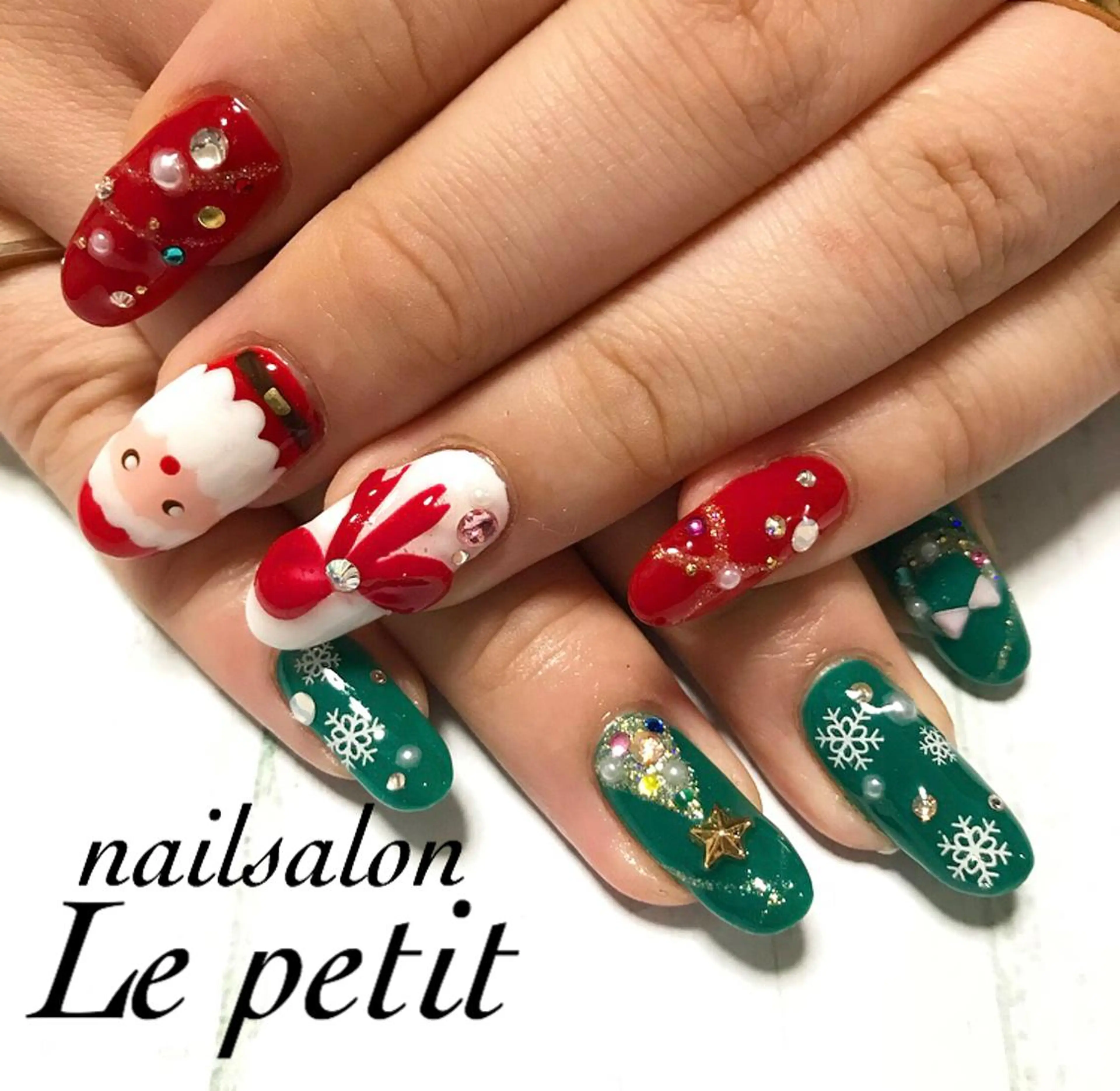 ネイル ハンドネイル 石野 広佳のネイルデザイン