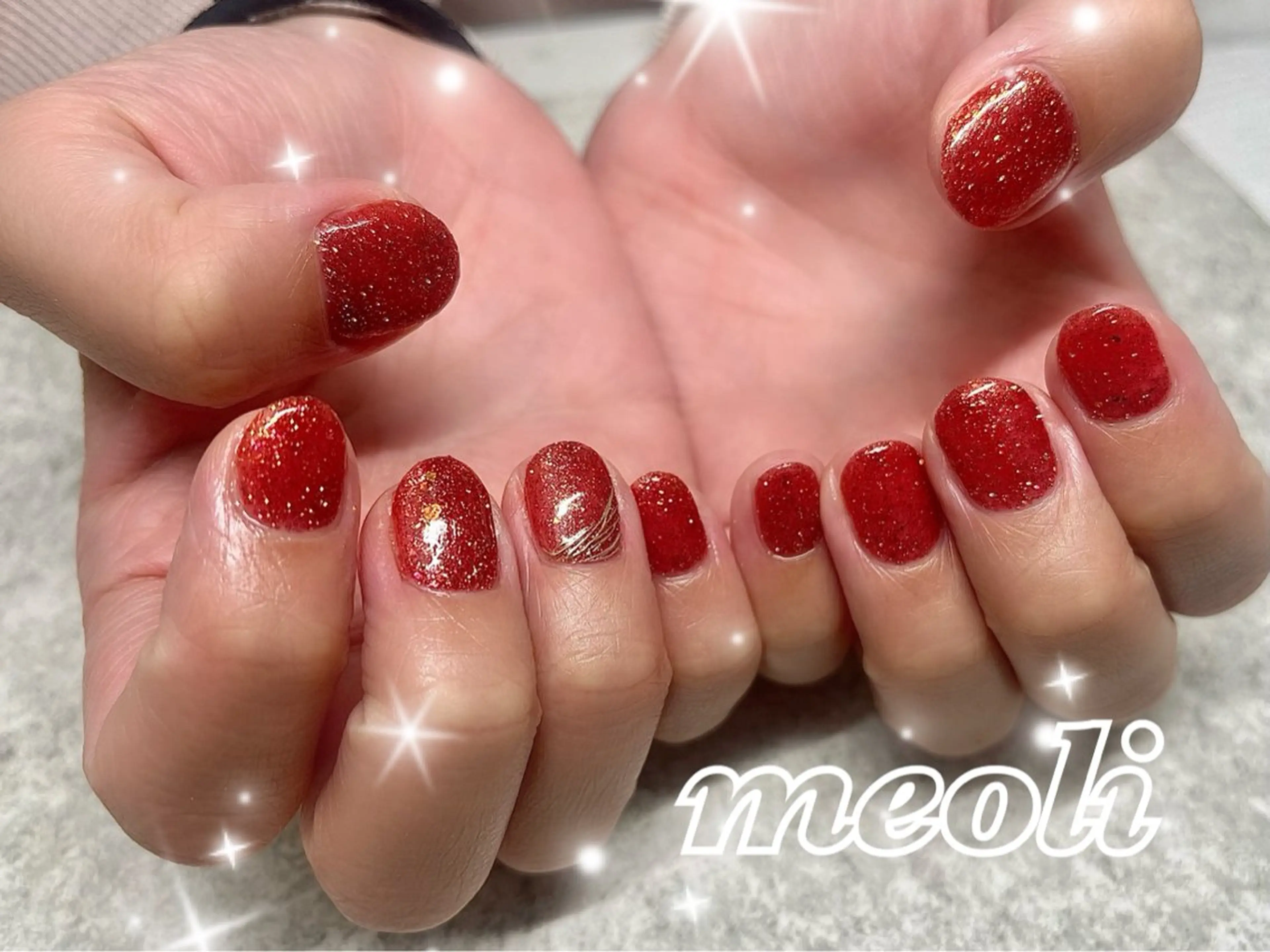 ネイル アートネイル フラッシュネイル ミラーネイル ワンカラーネイル 赤色 ハンドネイル nail salon meoli　アヤのネイルデザイン