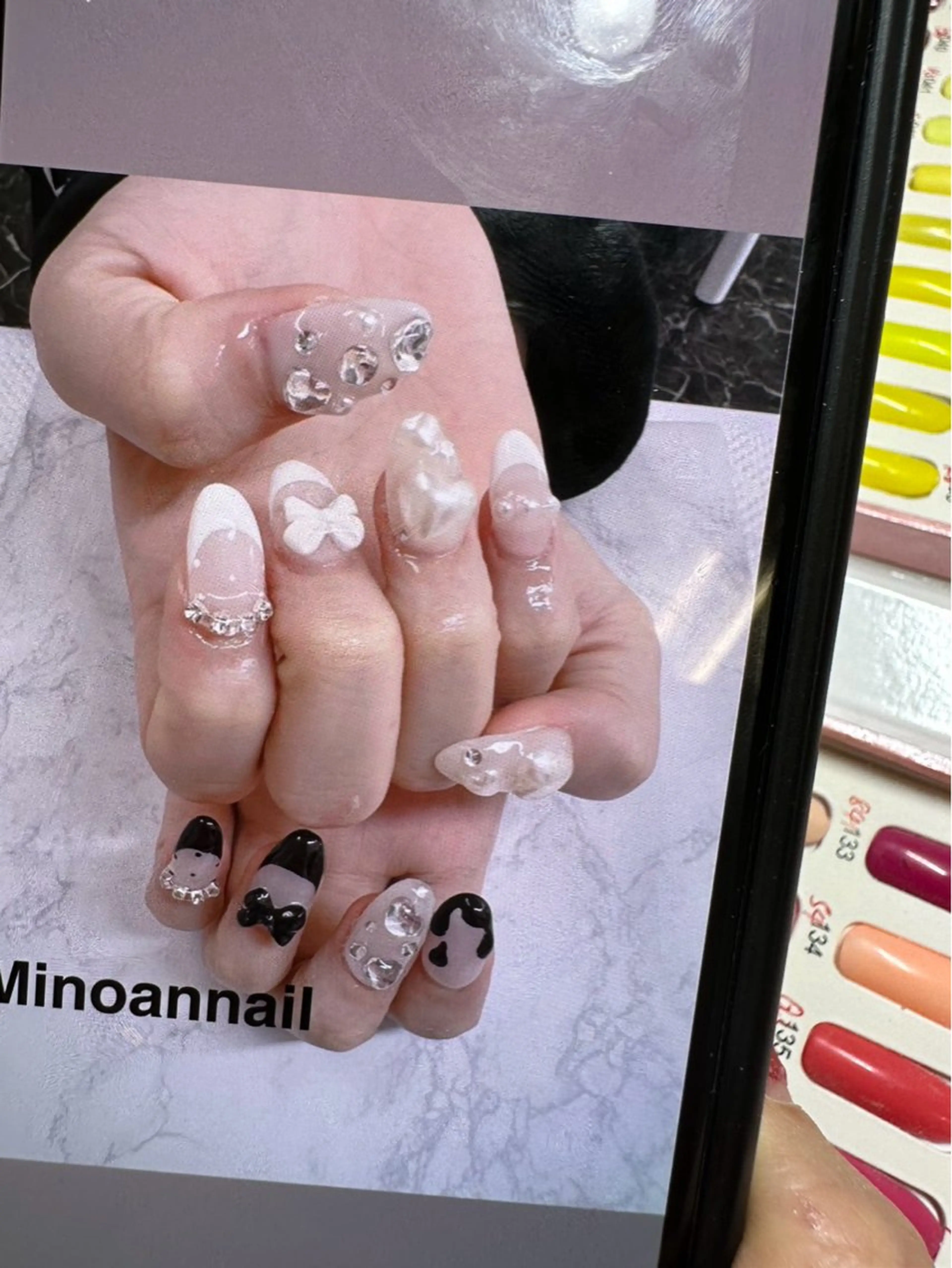 ネイル ハンドネイル ハンドケア Minoan Tのネイルデザイン