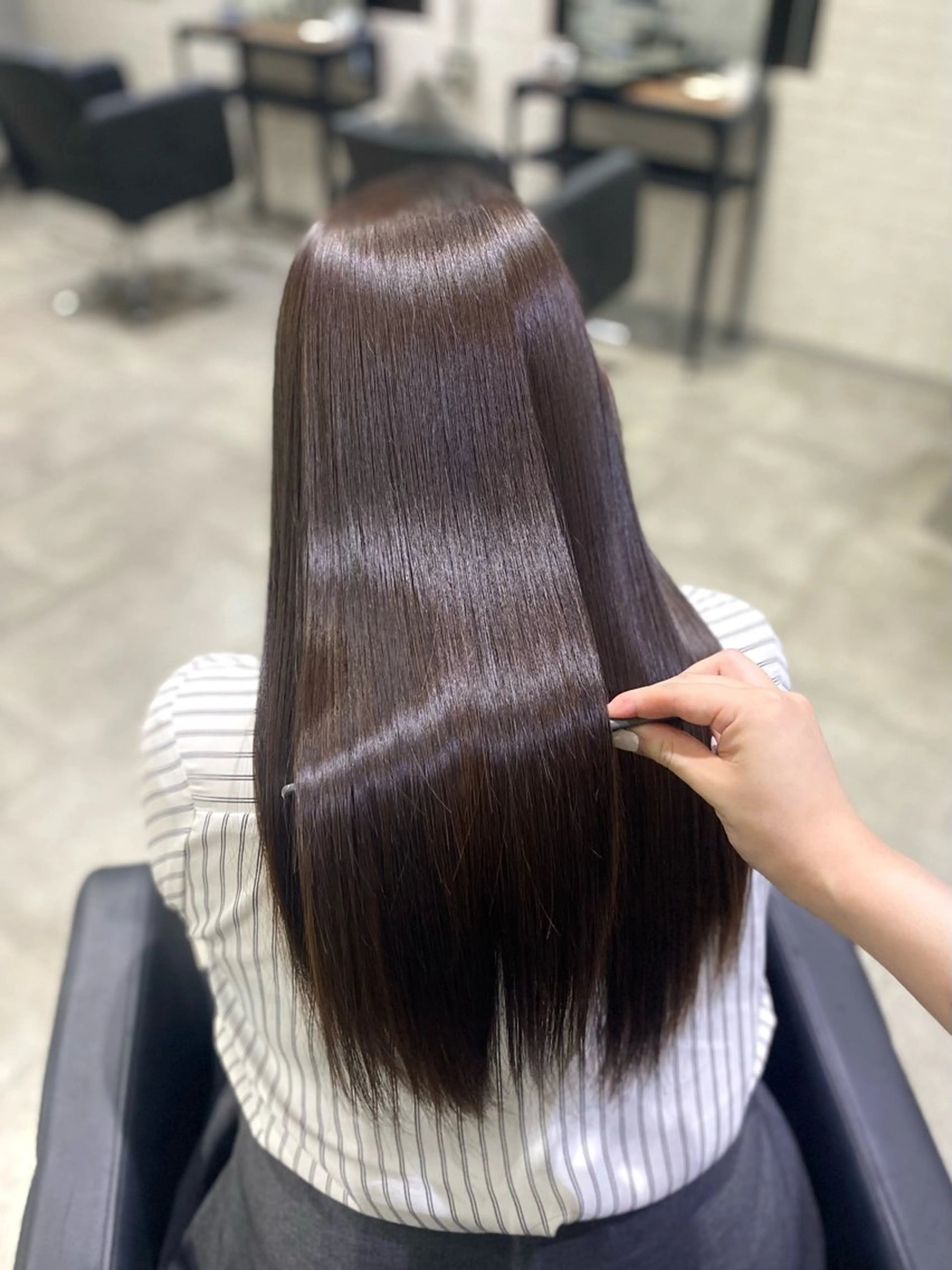 ロング カラー 透明感カラー カット ヘアカラー トリートメント shiori/透明感 /顔周り/髪質改善のヘアスタイル