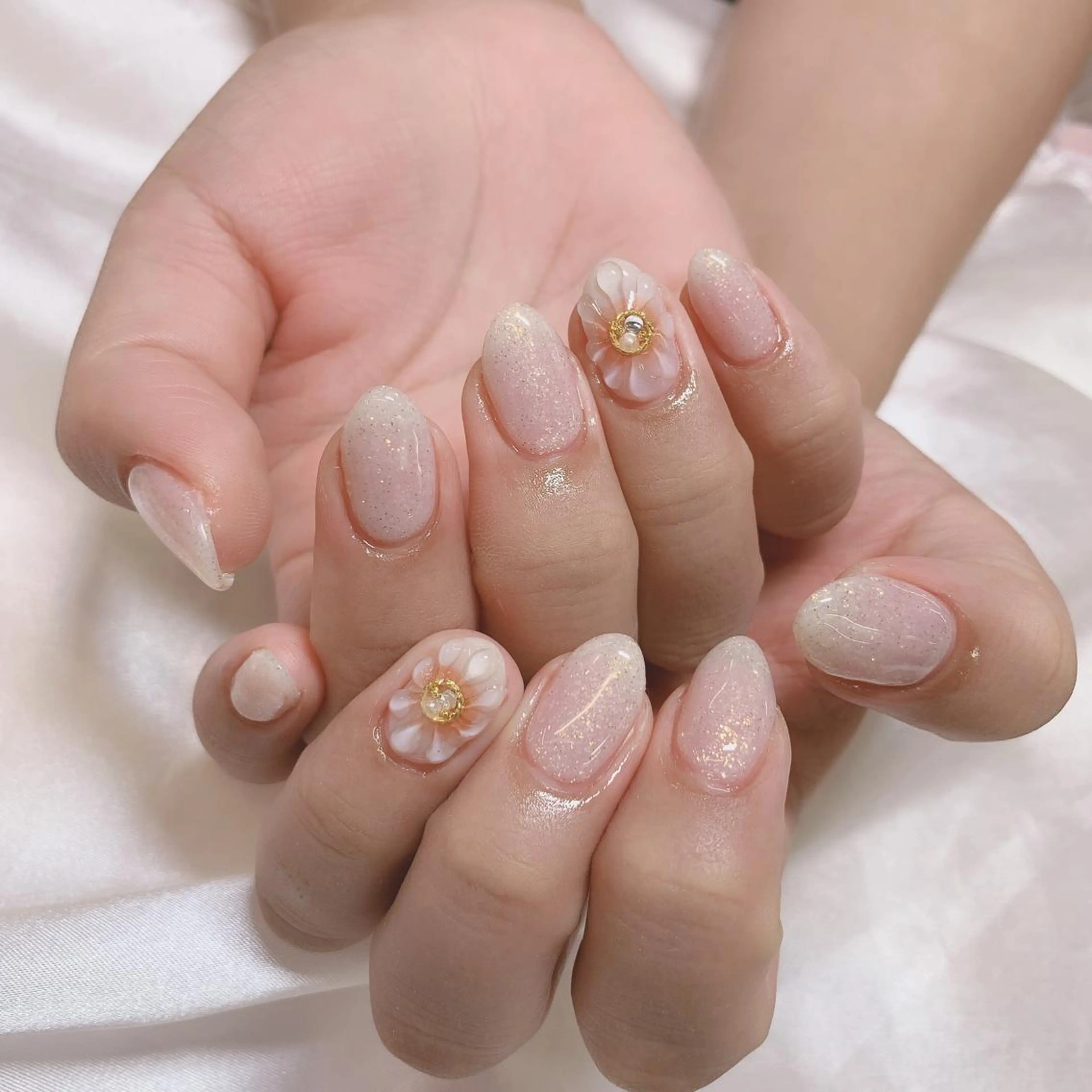 ネイル 💅ネイルハウス🏡 🎀TOMO🎀のネイルデザイン