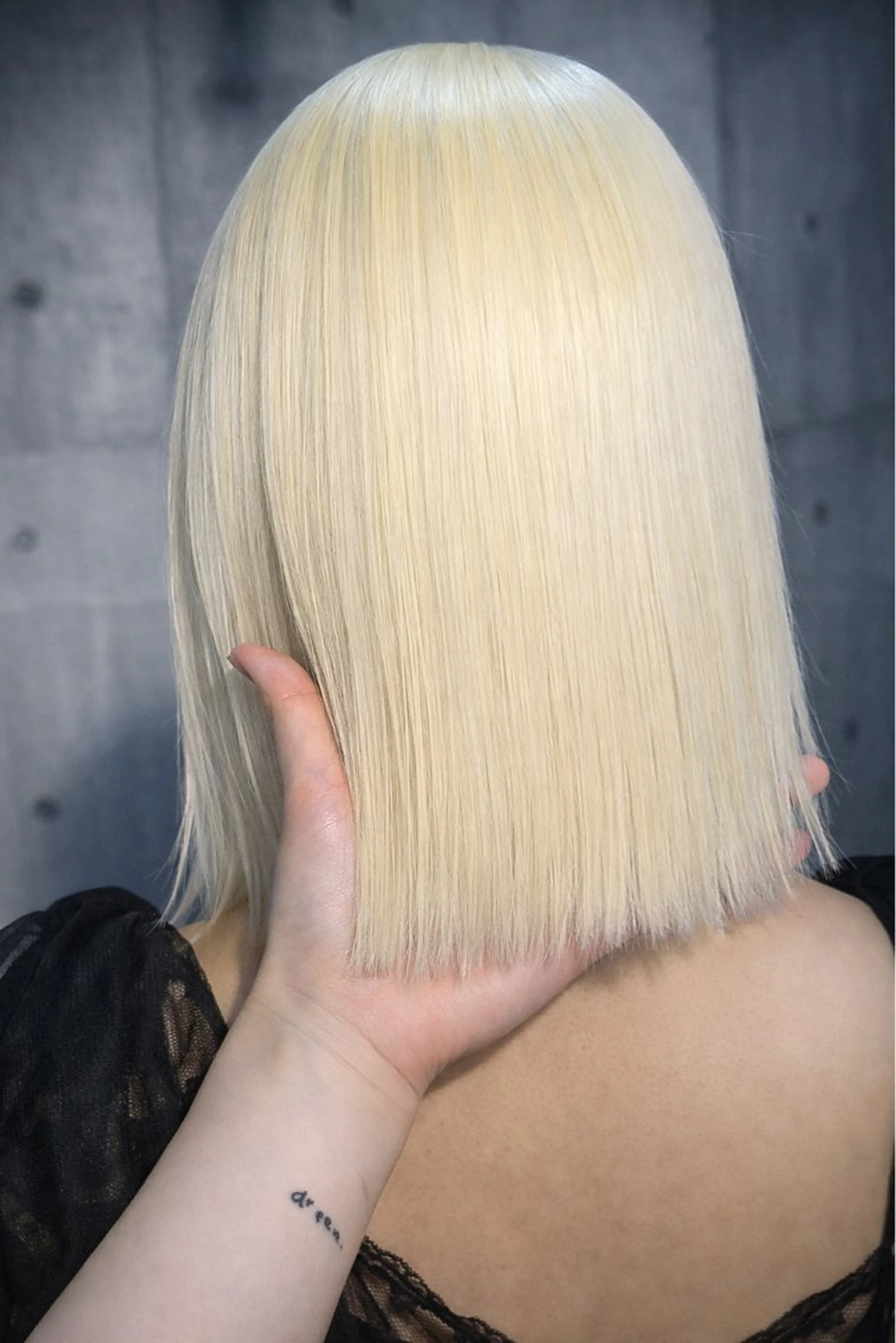 ミディアム ヘアカラー Maison髪質改善 レイヤー/三宮のヘアスタイル