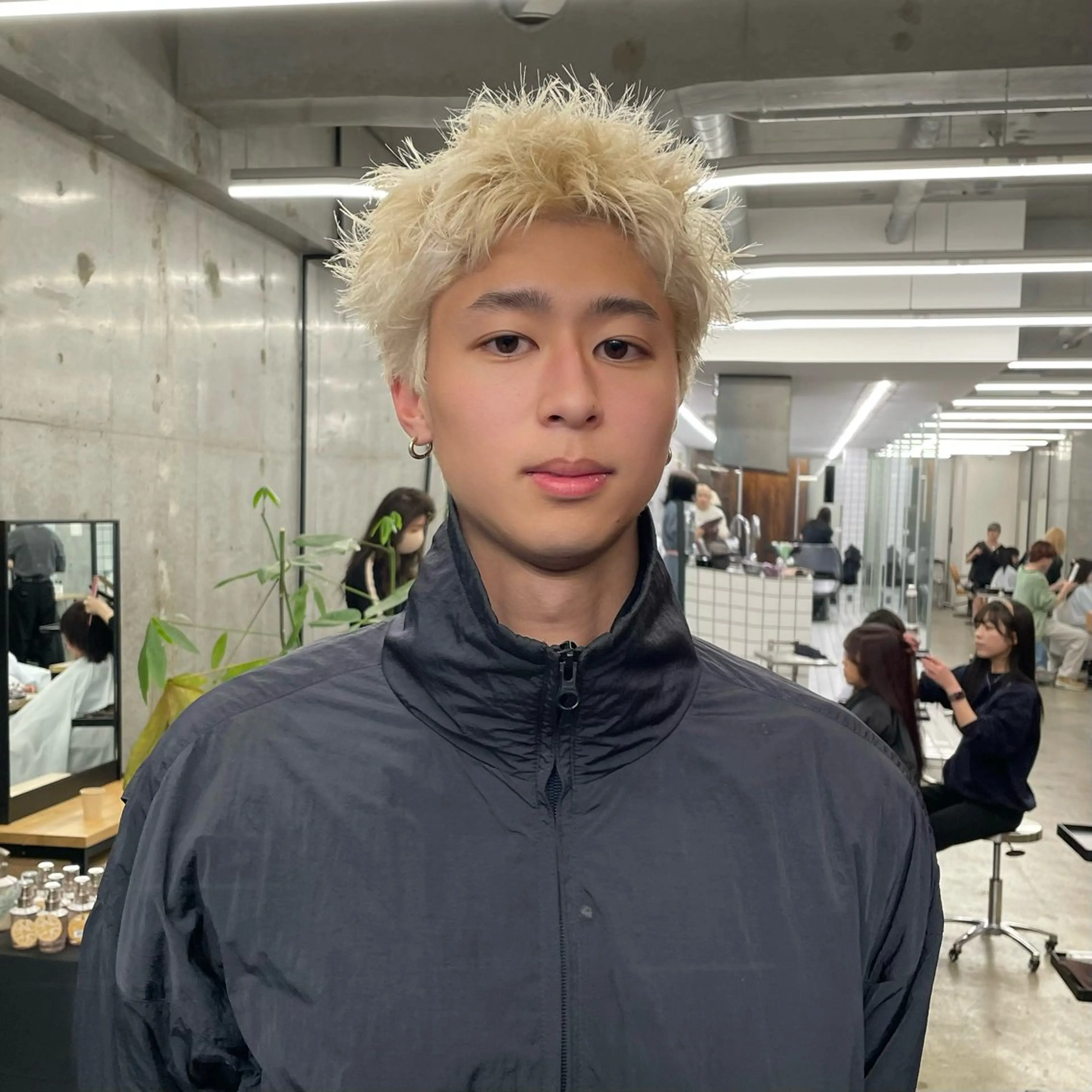 ショート カラー メンズ カット ヘアカラー アクティブショート/ ｿｳﾀ/24時営業のヘアスタイル