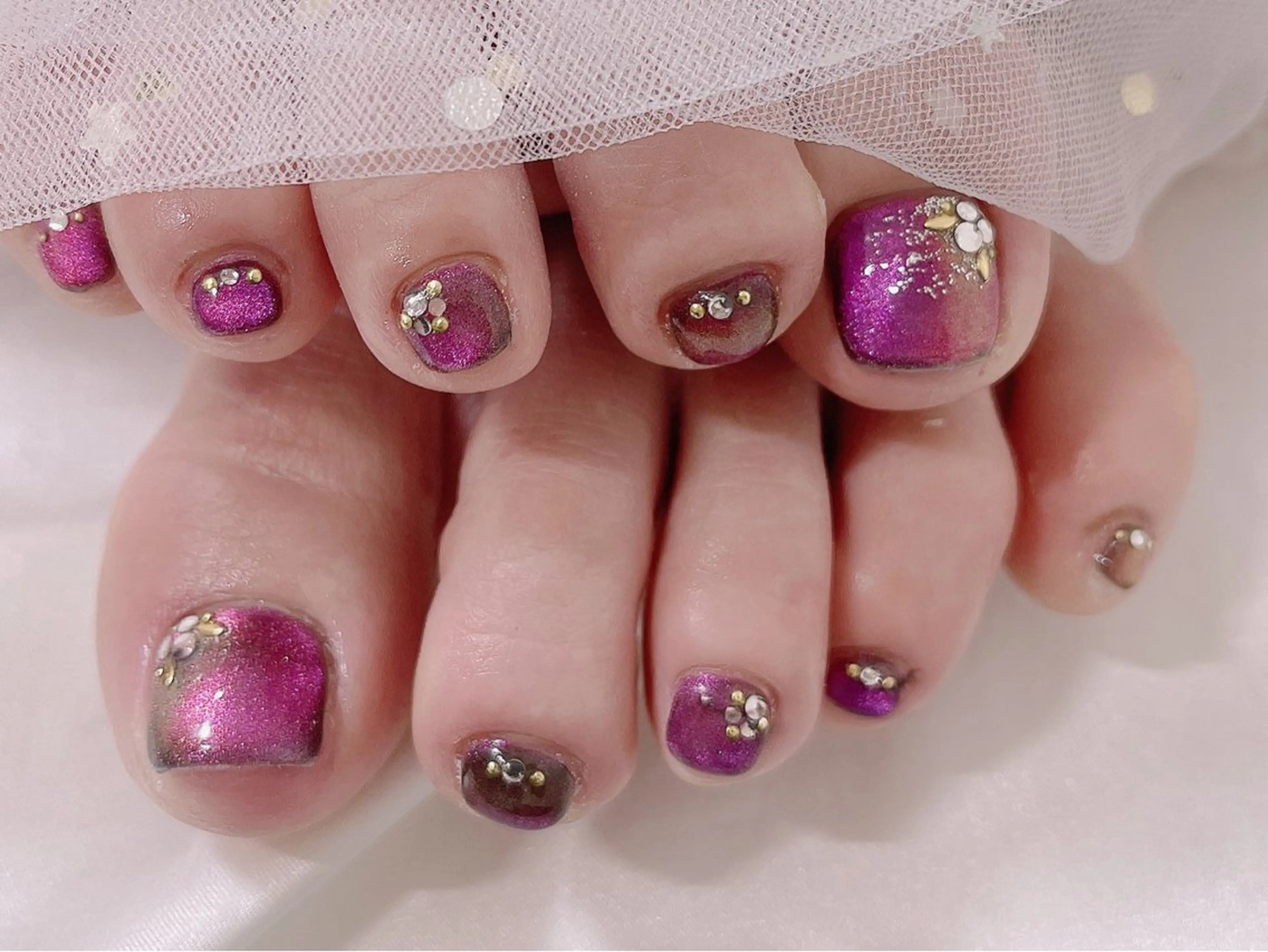 ネイル フットネイル ジョリ kasumi🌹💅のネイルデザイン