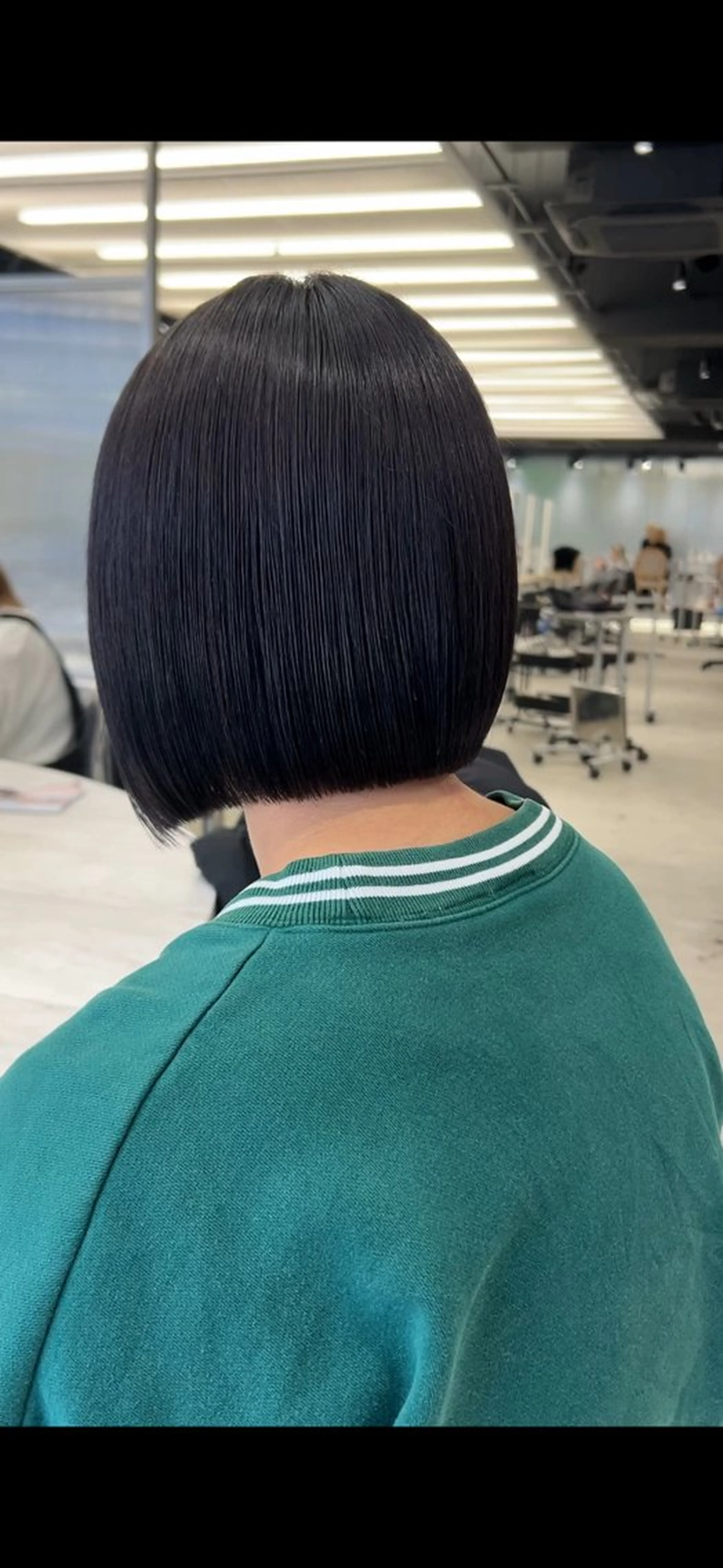 カラー ブリーチ ケアブリーチ デザインカラー ダブルカラー イヤリングカラー 酸性ストレート /ハイトーン/つばさのヘアスタイル