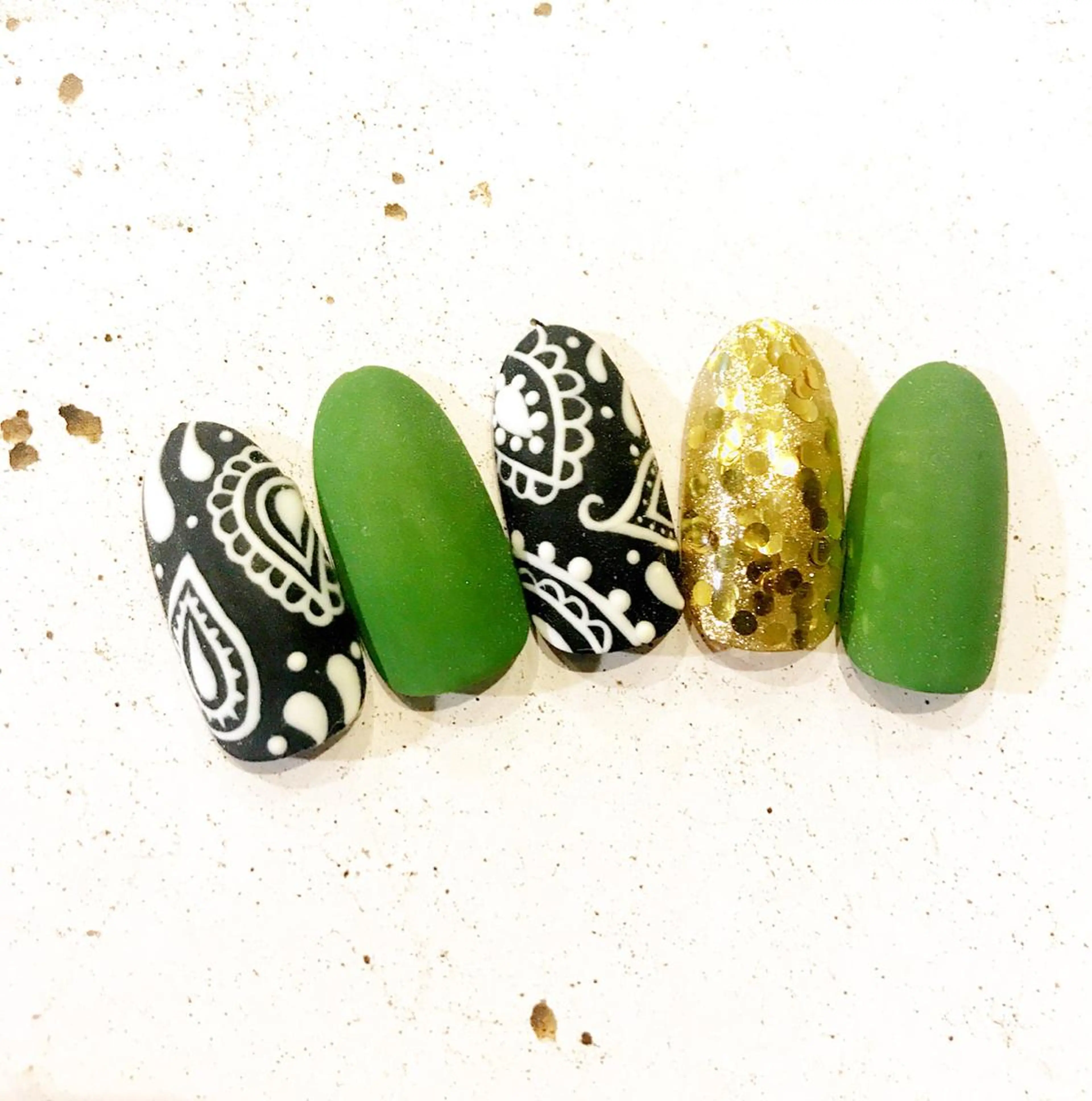 ネイル amour 川崎店のネイルデザイン