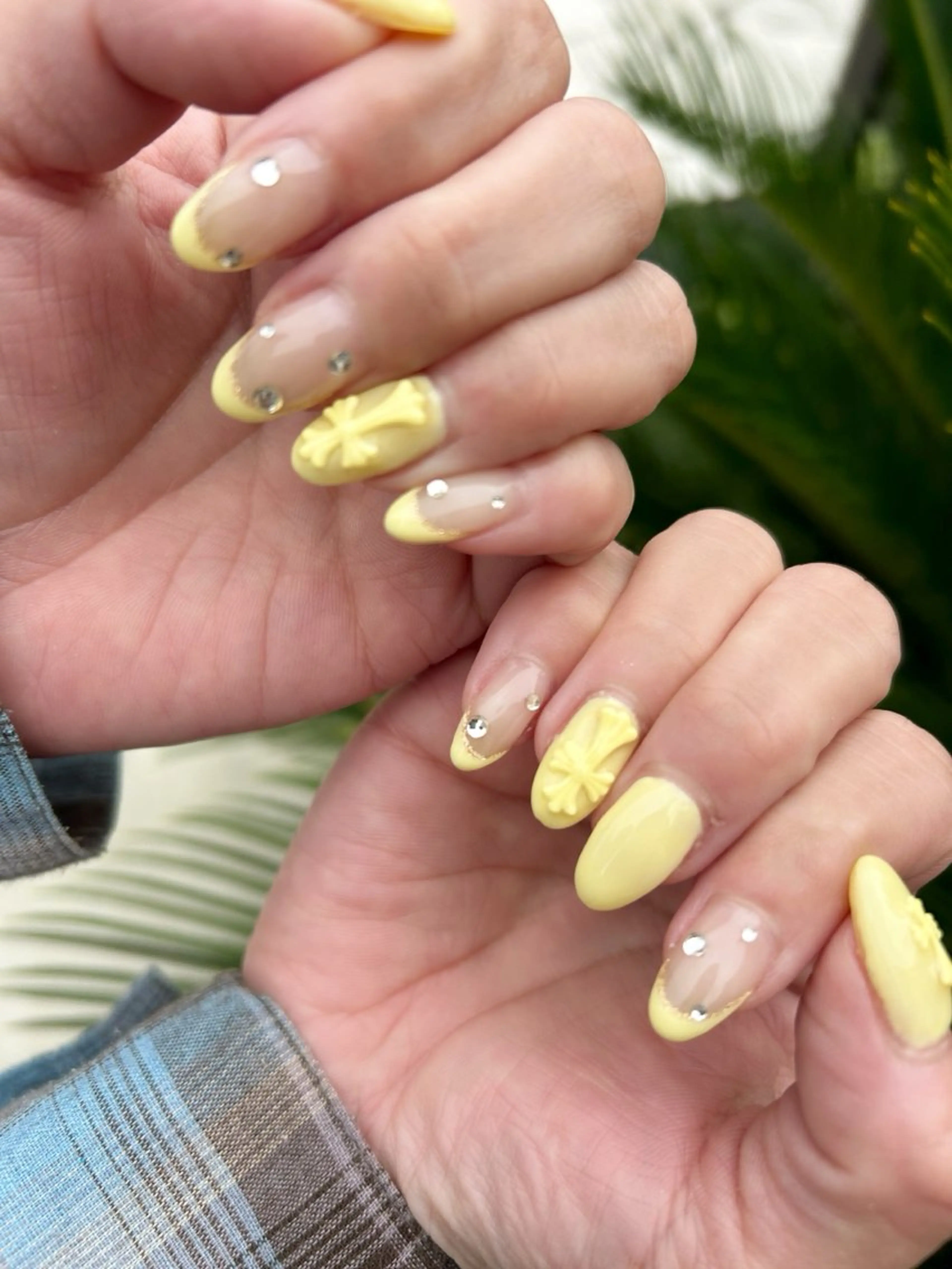 ネイル 黄色 nailroom.. shikiのネイルデザイン