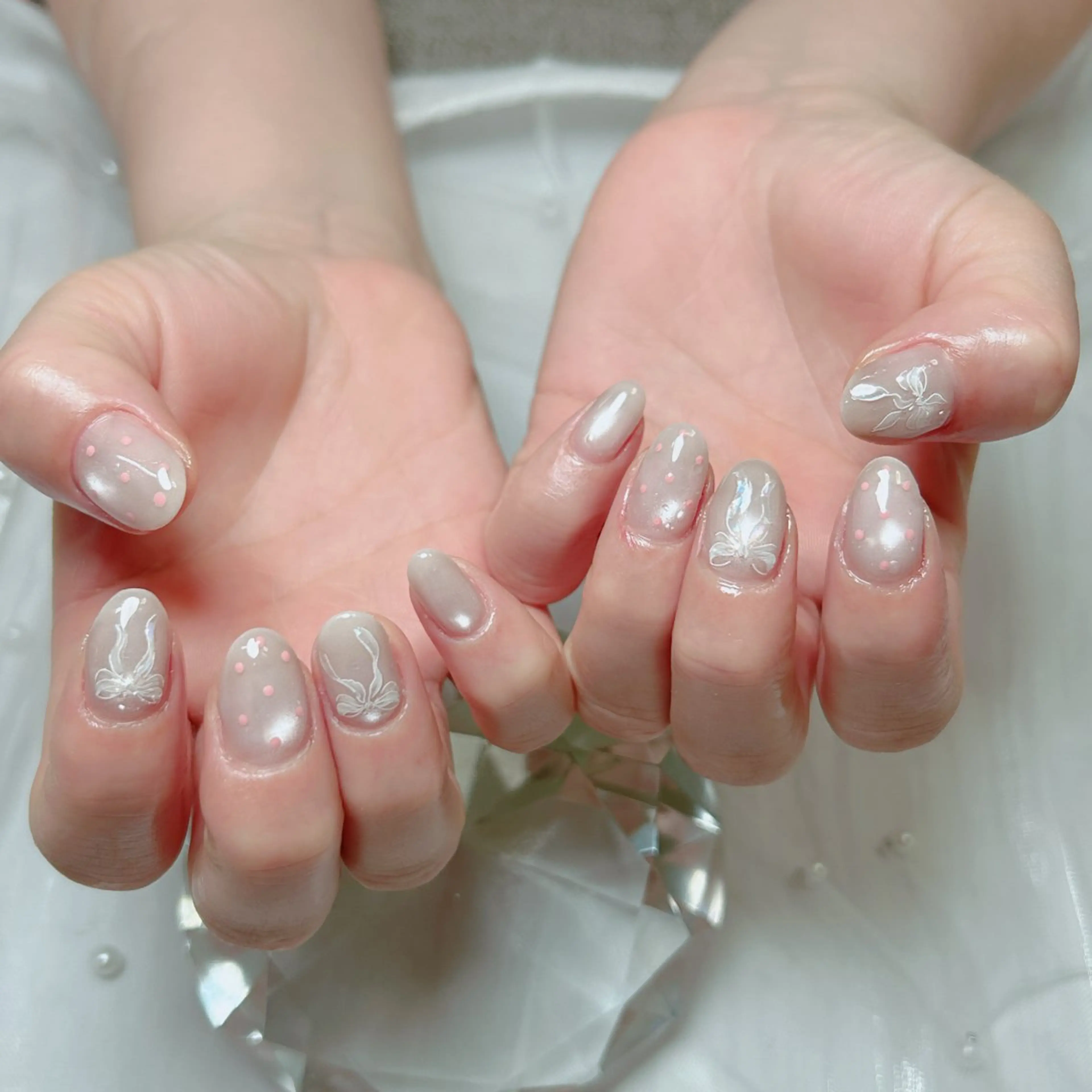 ネイル チークネイル ジェルネイル キラキラネイル 韓国ネイル ニュアンスネイル ハンドネイル Cute Tips nailのネイルデザイン
