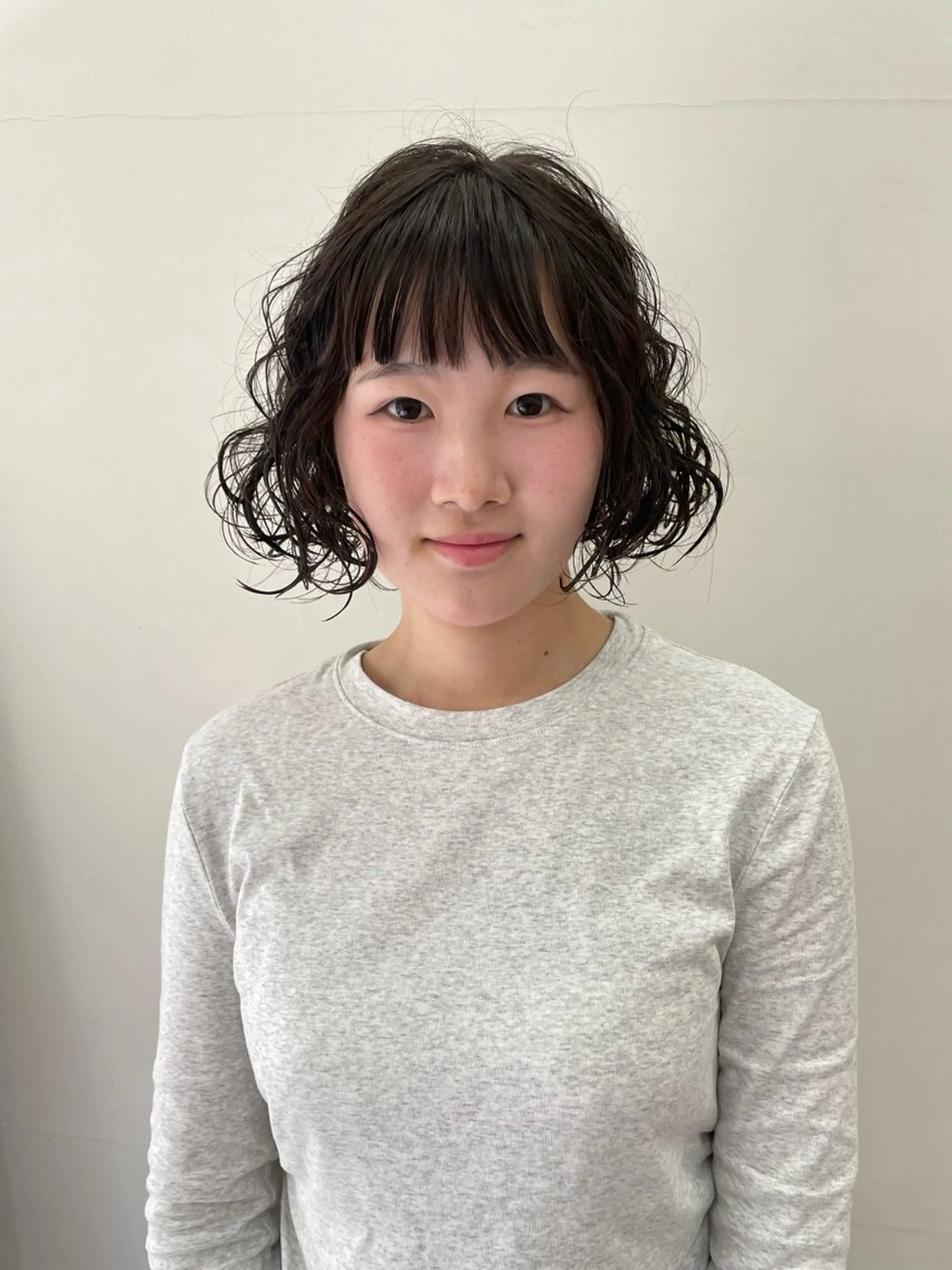 ミディアム カラー パーマ ヘアアレンジ メンズ ミディアムパーマ メンズパーマ カット パーマ トリートメント tatsumi/ボブ ウルフ/レイヤーのヘアスタイル