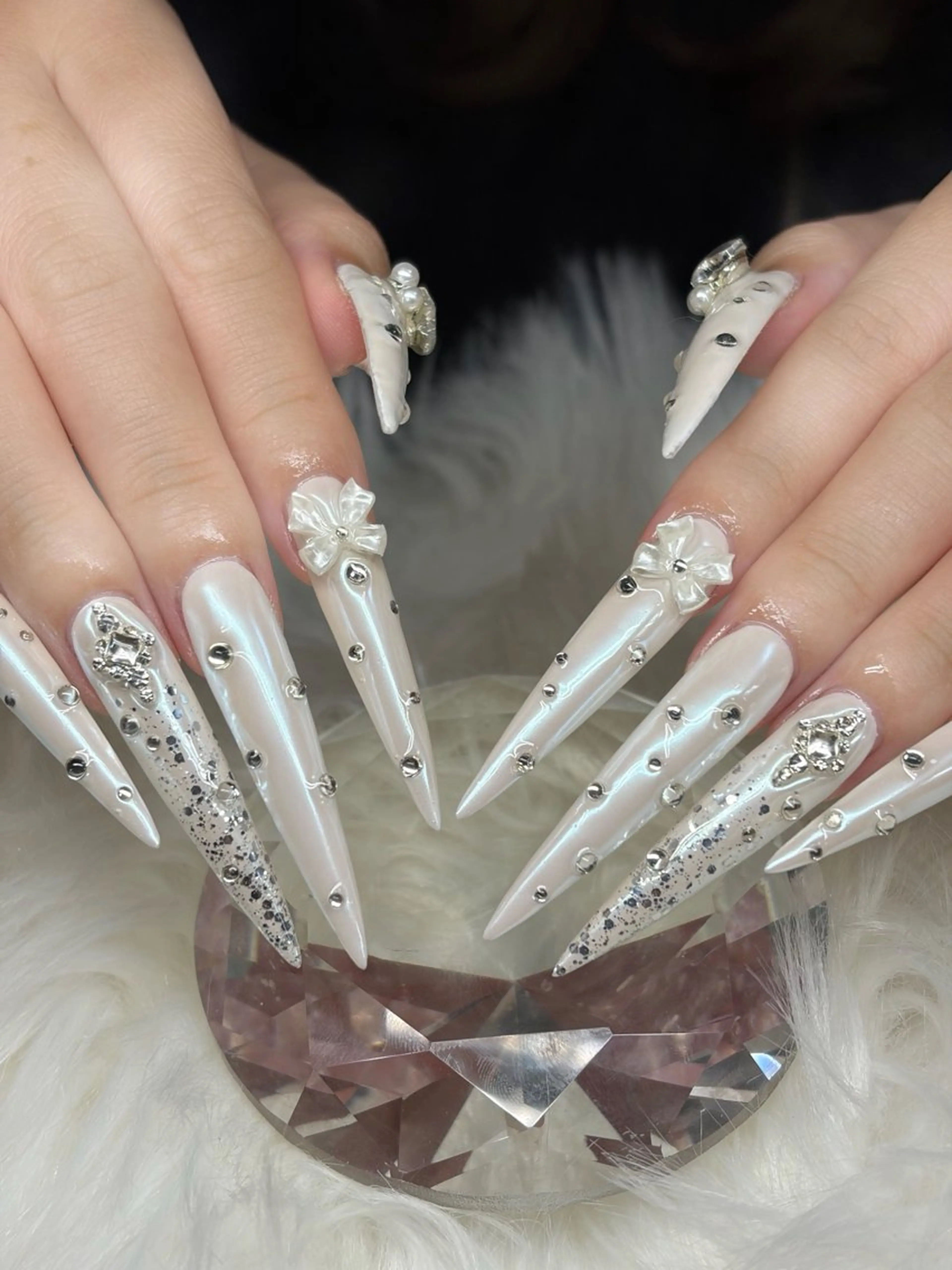 ネイル アートネイル オーロラネイル チークネイル 長さ出し フットネイル ハンドネイル Chan nailsのネイルデザイン