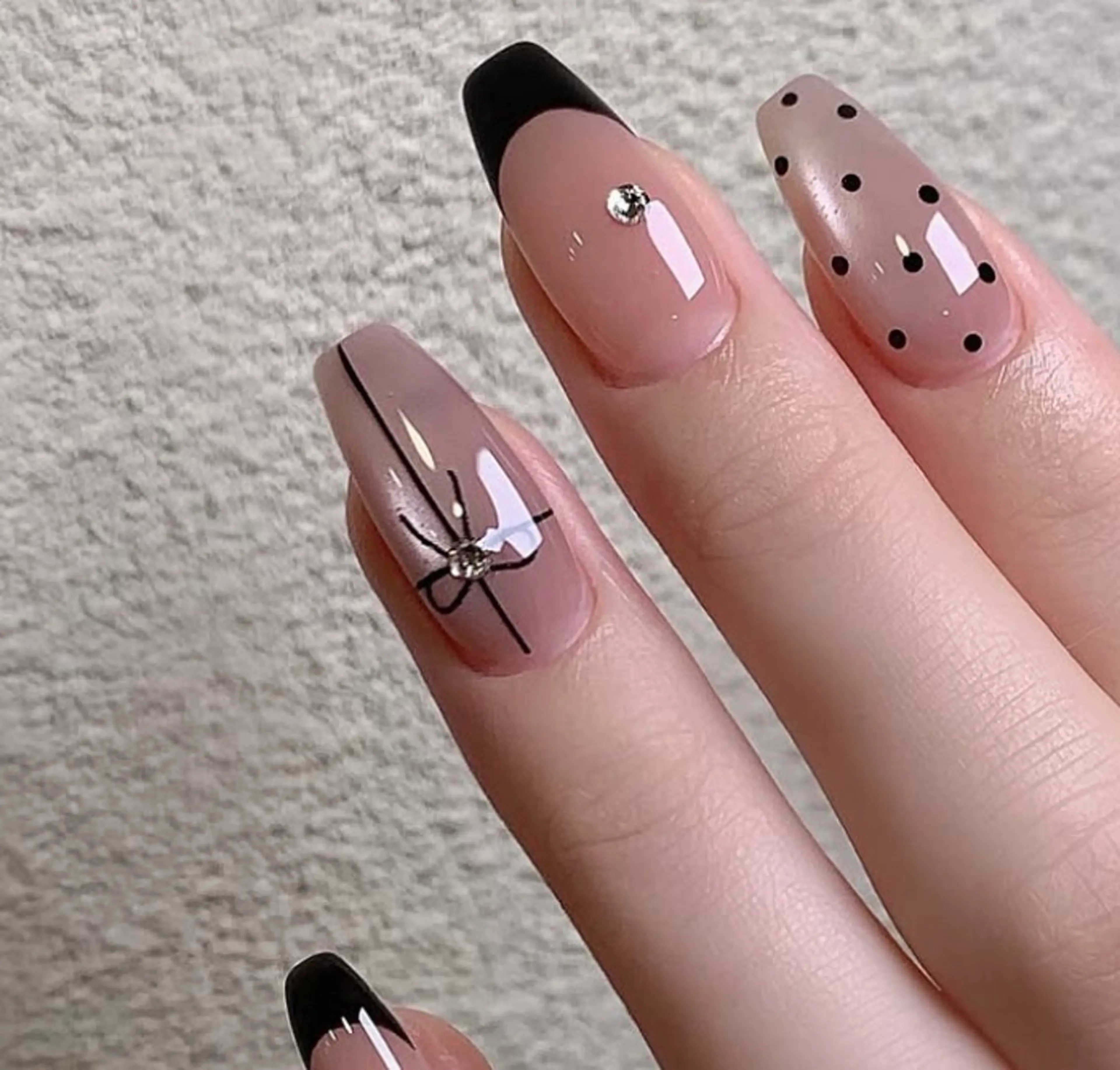 ネイル アートネイル ジェルネイル キラキラネイル ミラーネイル ピンク ハンドネイル Ryunail所属・Ryu Nail NekoChanのネイルデザイン