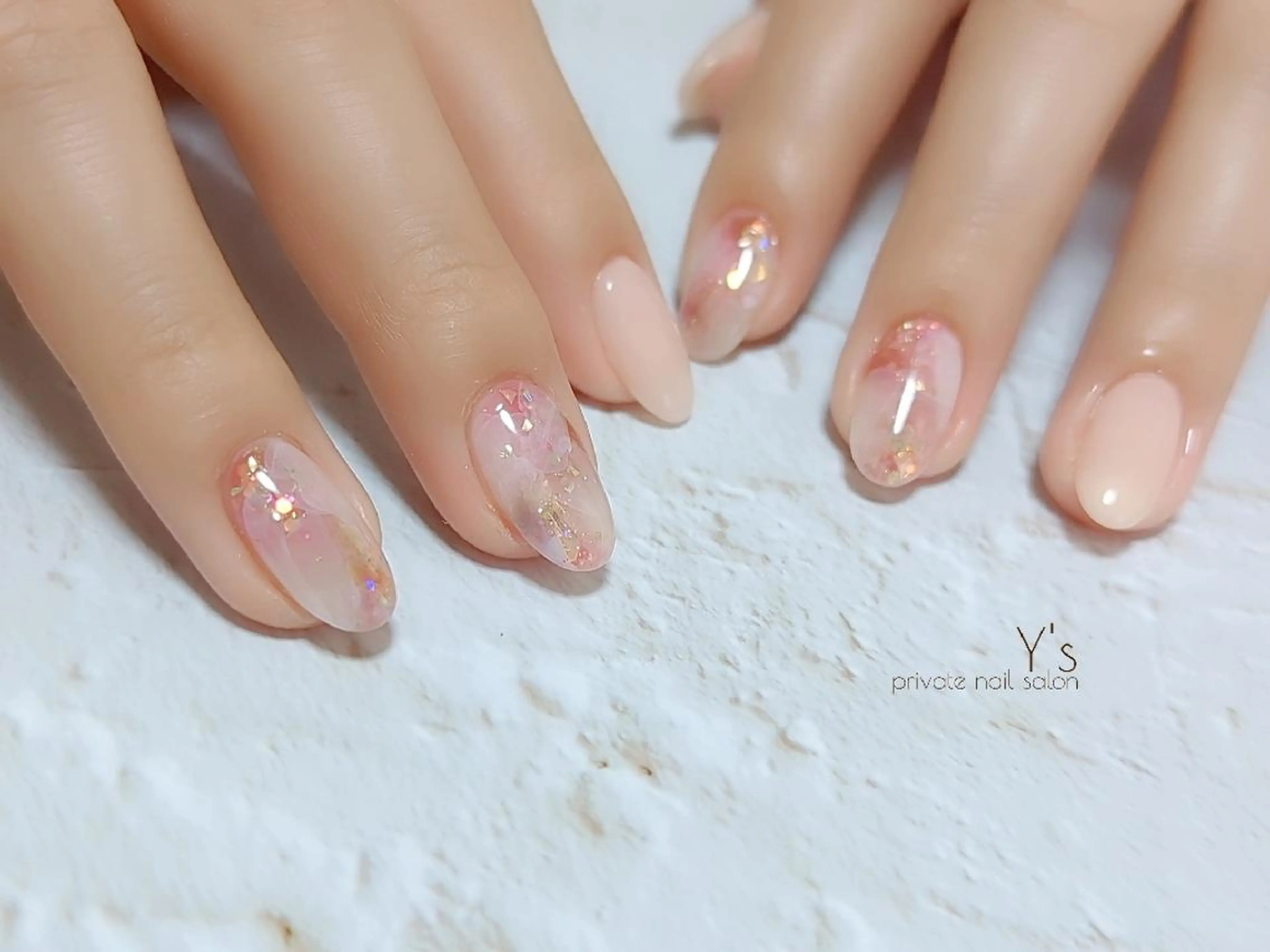 ネイル ハンドネイル YUMI NAGAI  のネイルデザイン