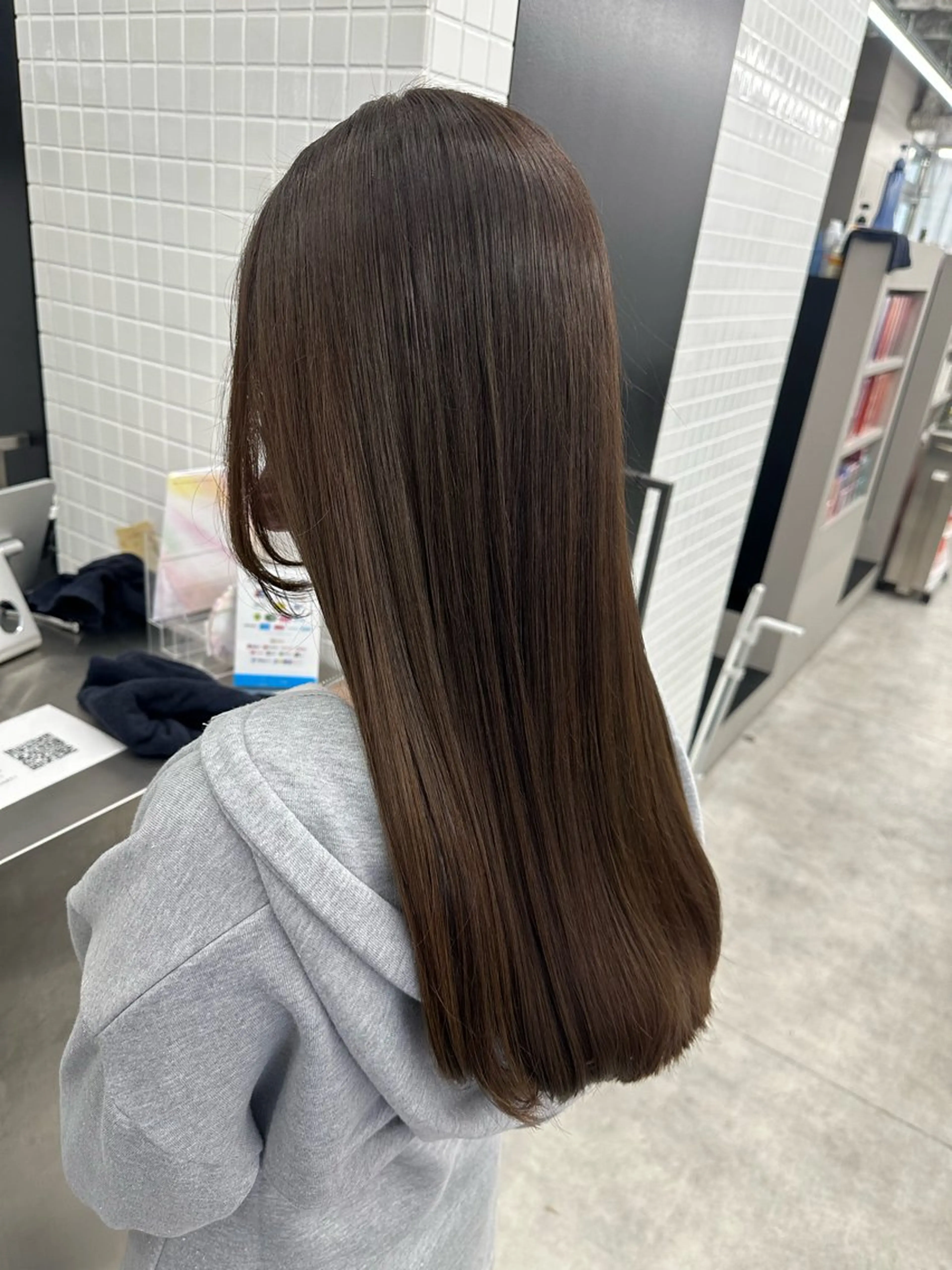 ロング カラー カット ヘアカラー トリートメント 古田 昂也のヘアスタイル