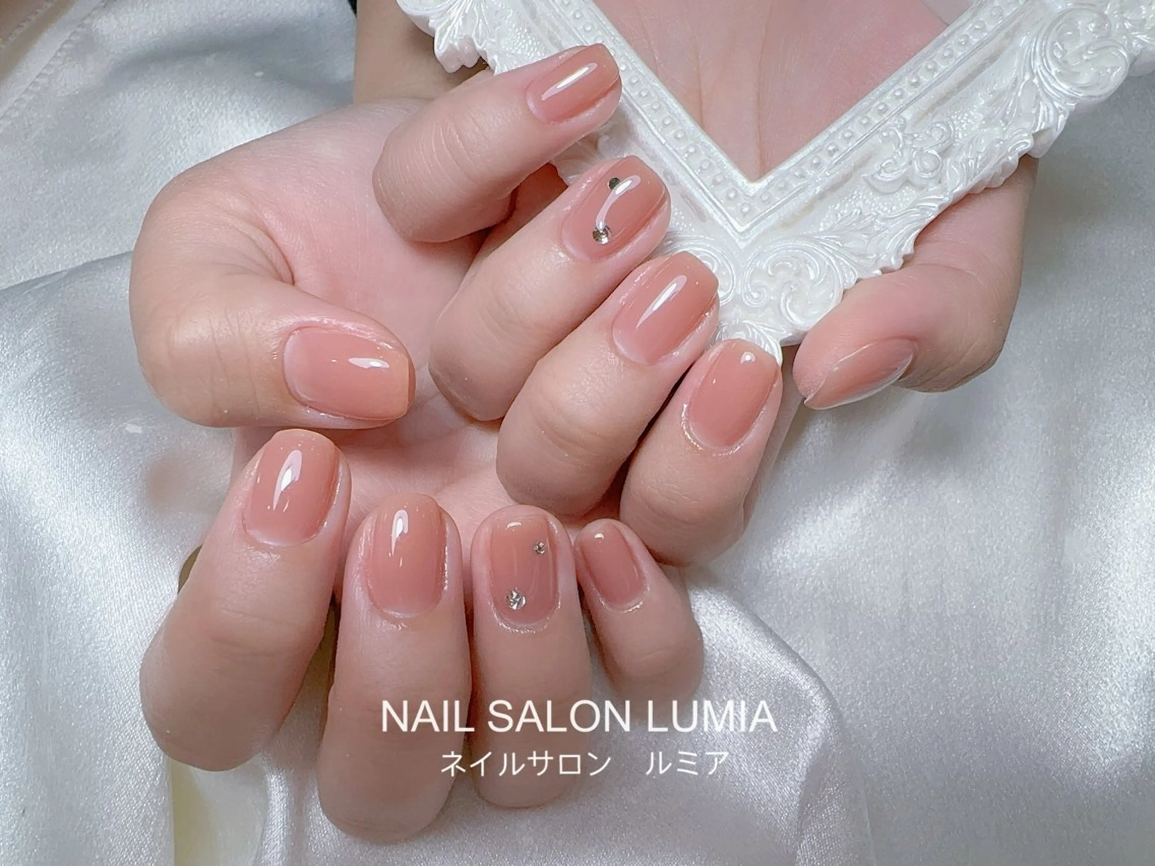 ネイル ハンドネイル ネイルサロン ルミア Lumia 店長のネイルデザイン