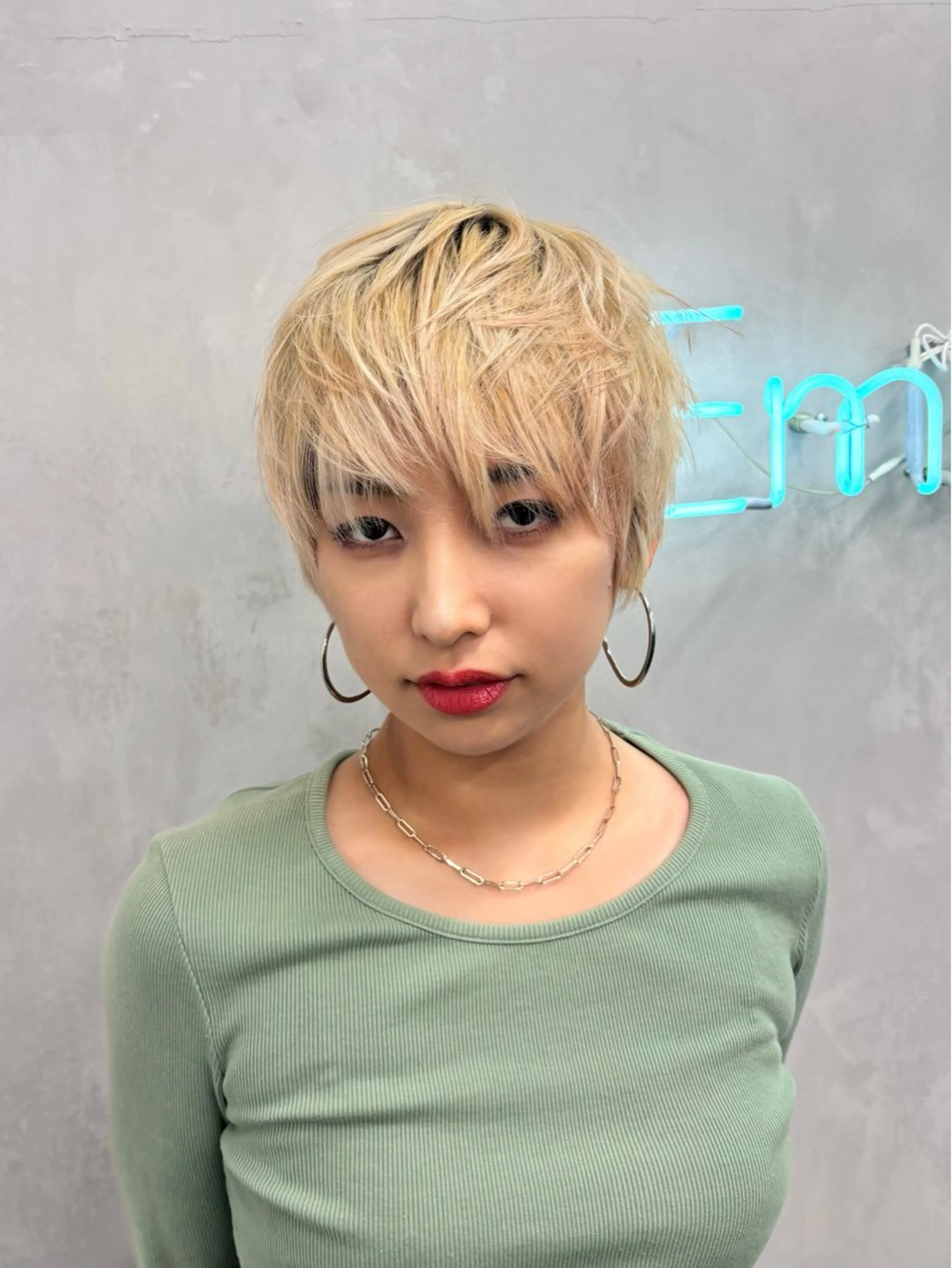 ショート ショートヘア ゲンキ /ウルフカットのヘアスタイル